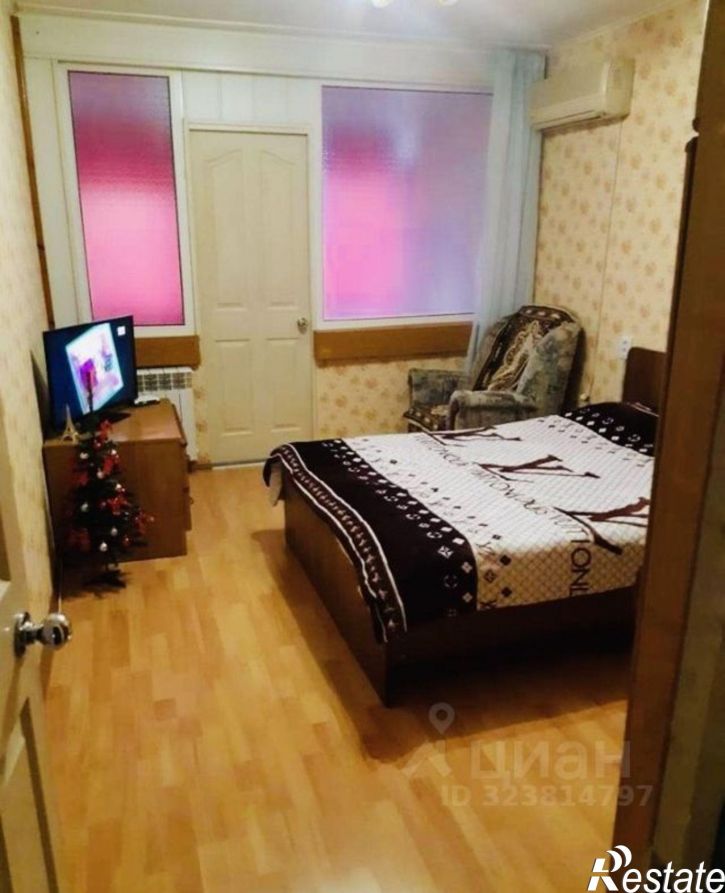 2-комн квартира улица Победы, 110,  д. 110