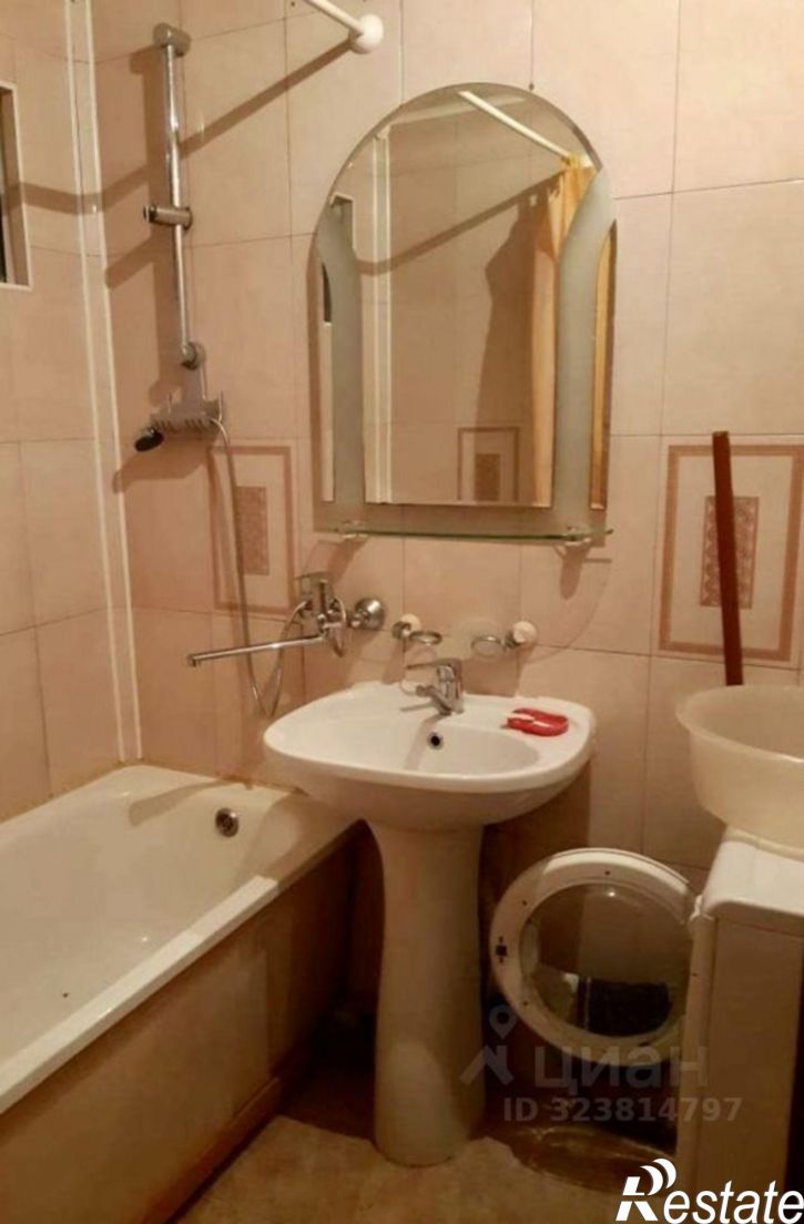 2-комн квартира улица Победы, 110,  д. 110