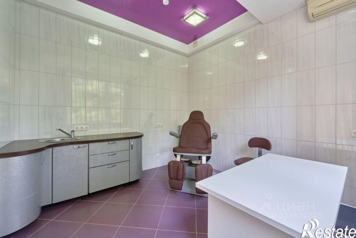 Помещение свободного назначения Красноармейская улица, 17,  д. 17