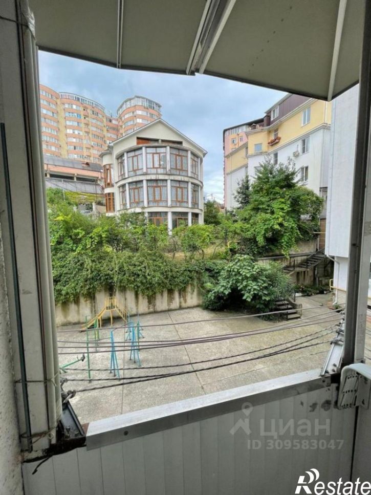 2-комн квартира Клубничная улица, 48,  д. 48