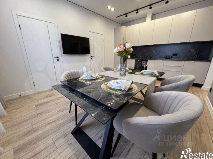 3-комн квартира ул Параллельная, 9/7В,  д. 9/7В