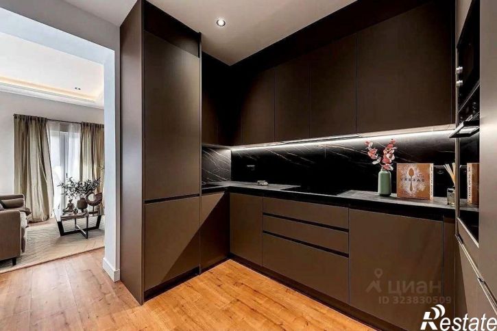 4-комн квартира улица Плеханова, 55А,  д. 55А