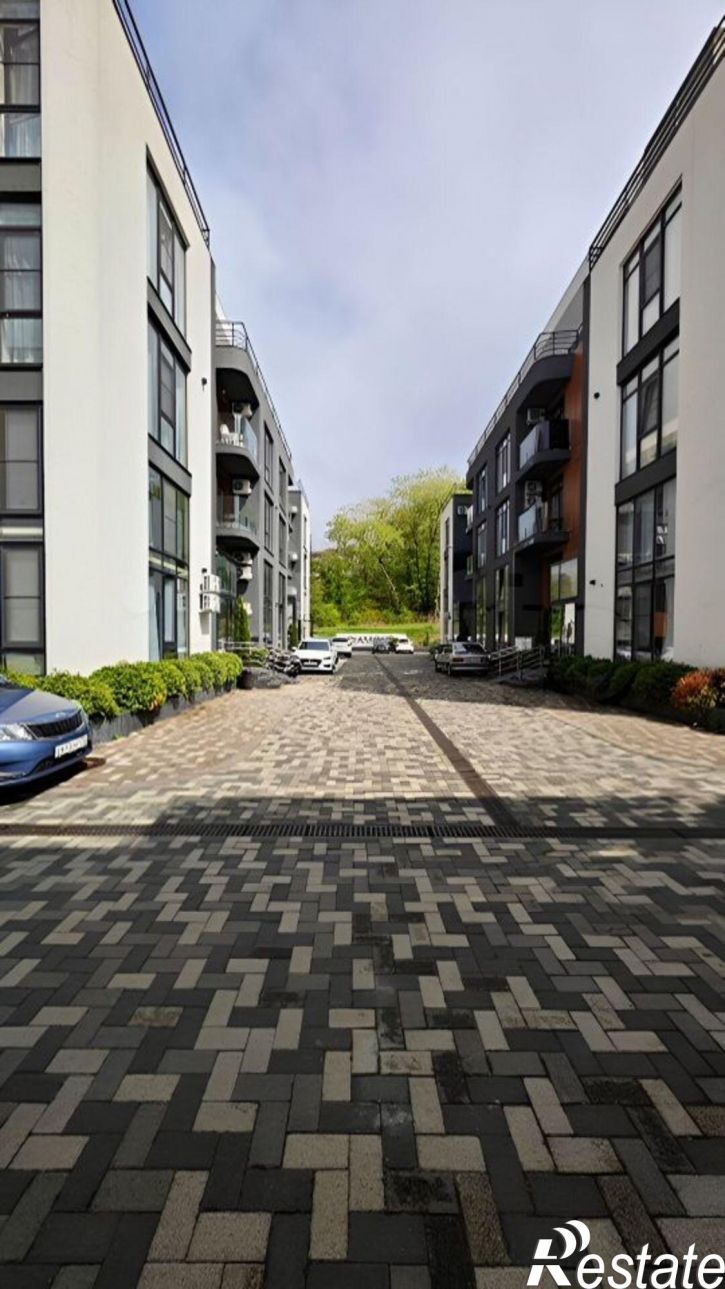 2-комн квартира улица Яна Фабрициуса, 64/2,  д. 64/2