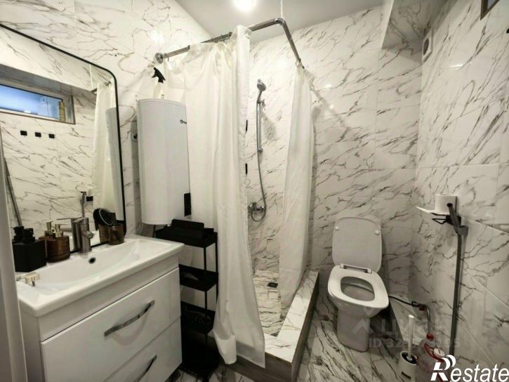 2-комн квартира улица Искры, 62,  д. 62