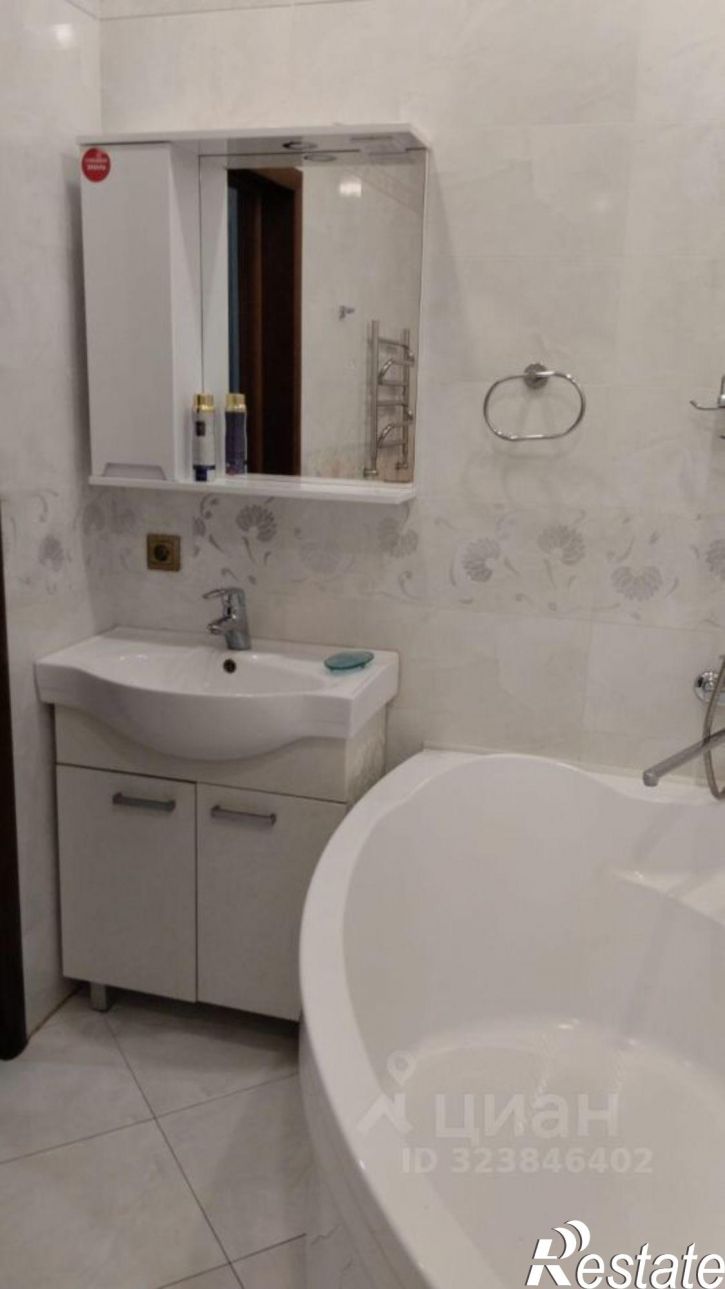 3-комн квартира ул Плеханова, 11Г,  д. 11Г