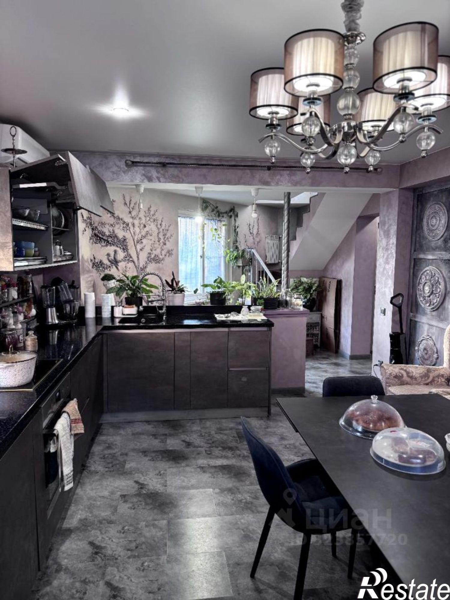 Купить дачу, дом, коттедж за 45 000 000 рублей на ул Я.Фабрициуса, 2/40