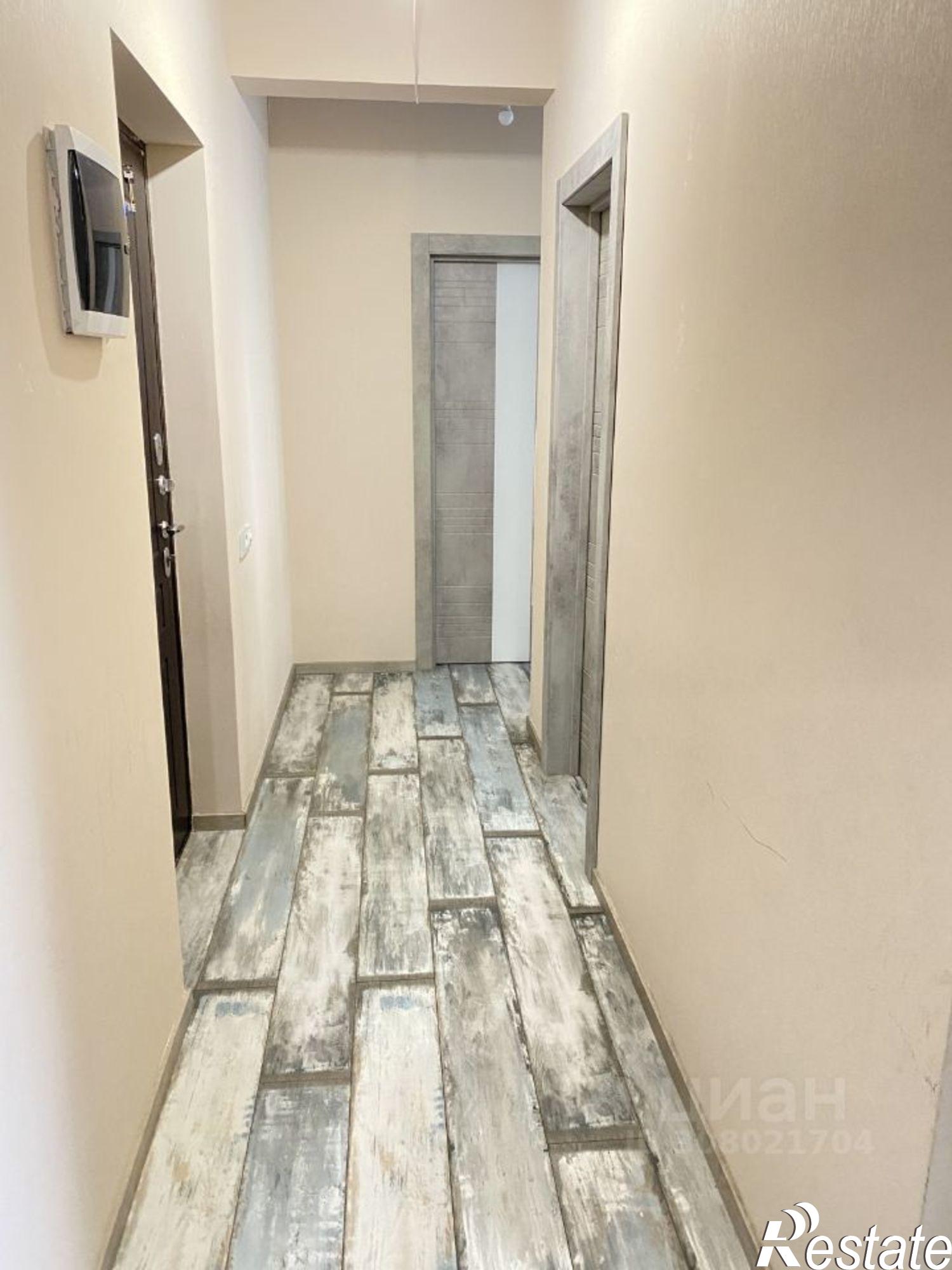 Купить квартиру за 18 000 000 рублей на аллея Челтенхема, 8/8