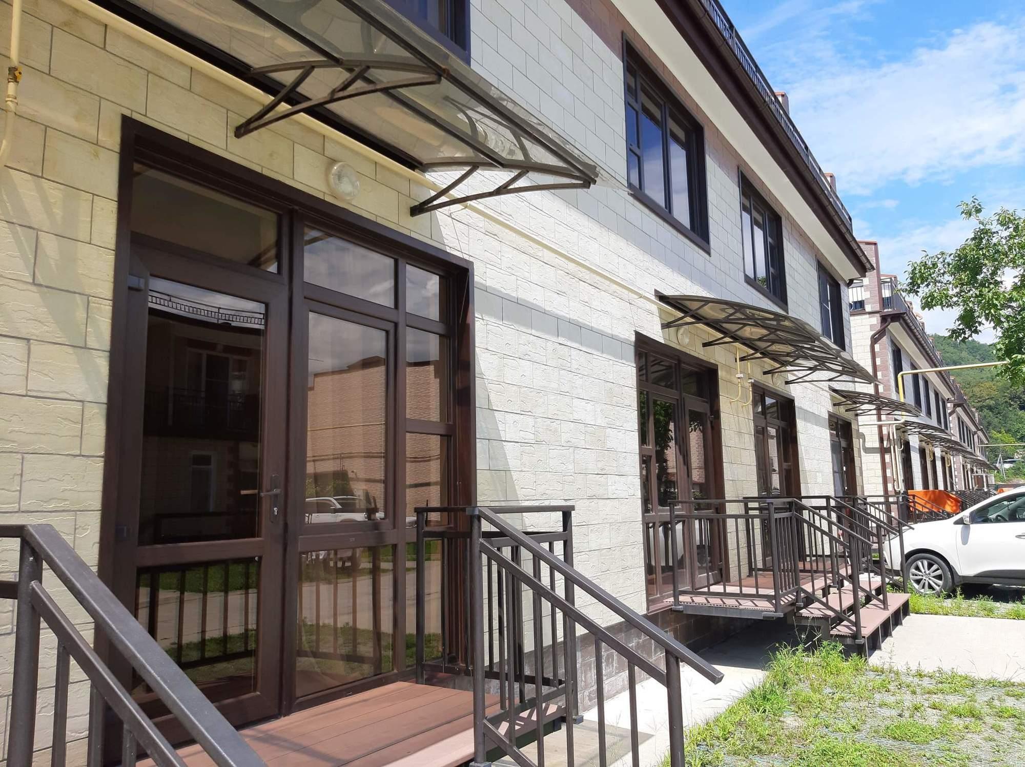 Купить дачу, дом, коттедж за 32 000 000 рублей на Романтиков улица, д.48В10