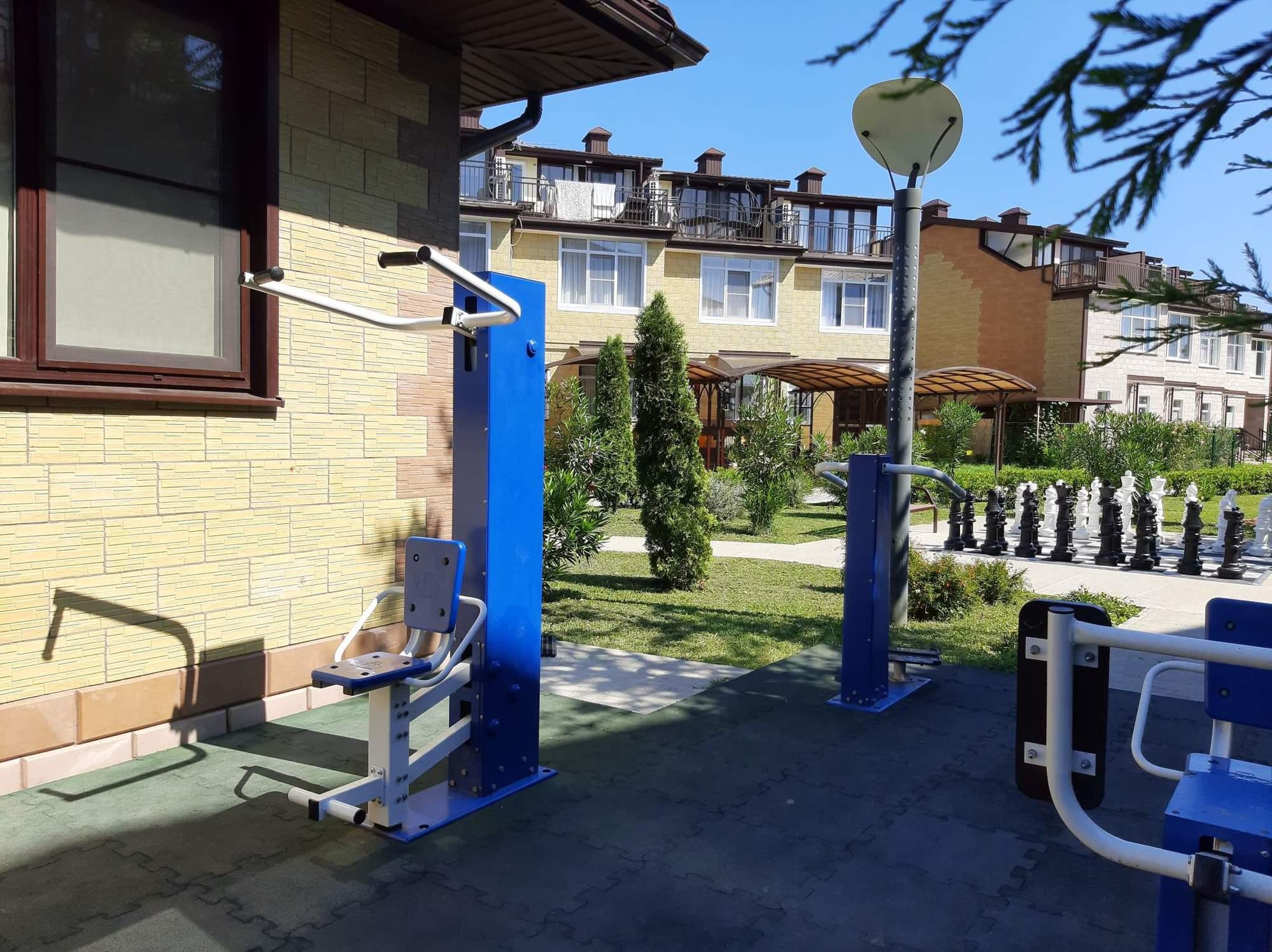 Купить дачу, дом, коттедж за 32 000 000 рублей на Романтиков улица, д.48В10