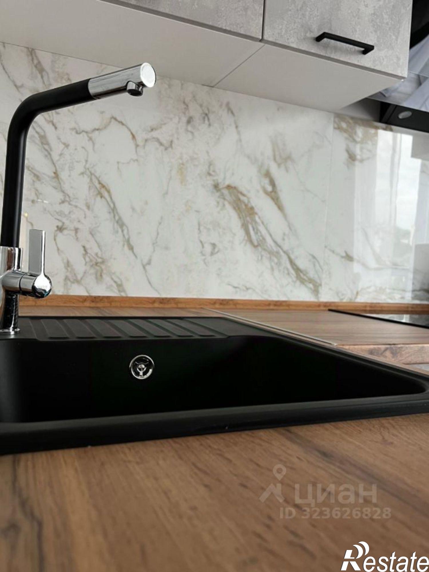 Сдать квартиру за 50 000 рублей на Пластунская улица, 123А к3