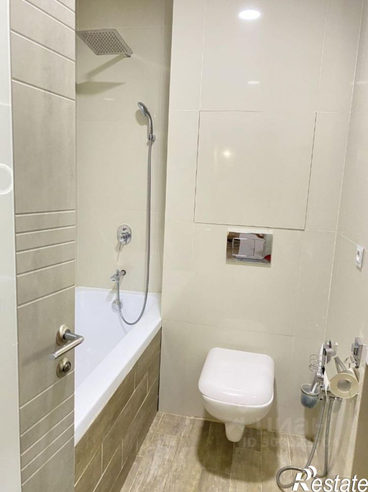 2-комн квартира аллея Челтенхема, 8/8,  д. 8/8