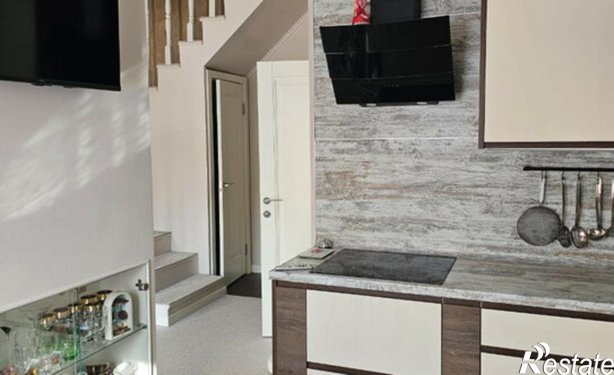 Купить квартиру за 19 500 000 рублей на Городской переулок, 4А