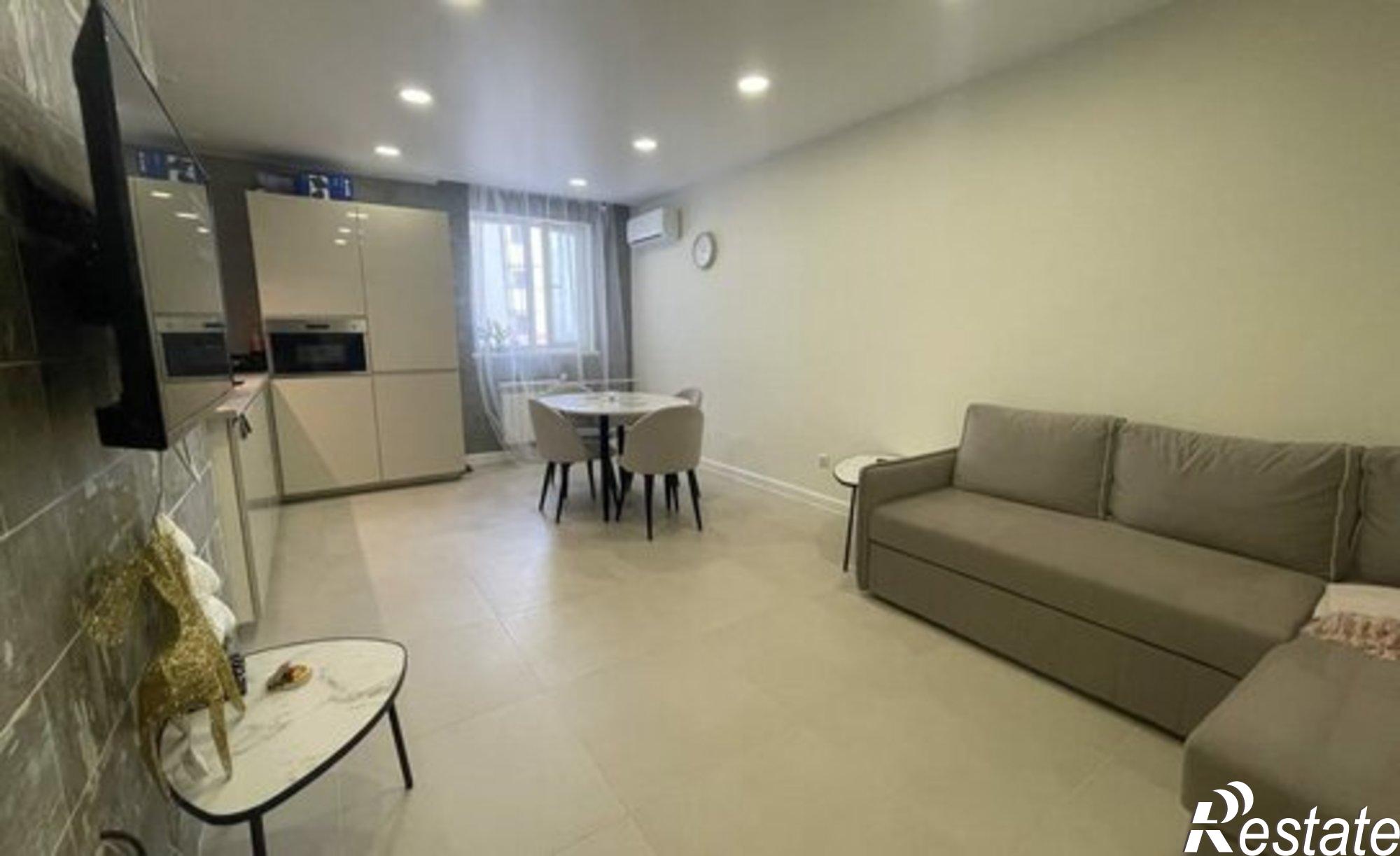 Купить квартиру за 24 000 000 рублей на улица Худякова, 7 к1