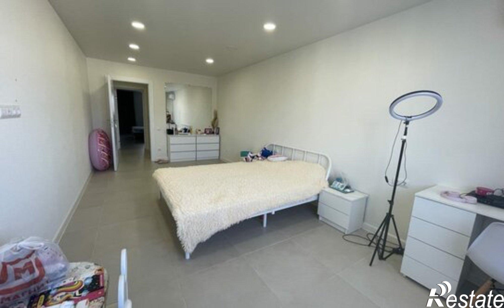 Купить квартиру за 24 000 000 рублей на улица Худякова, 7 к1