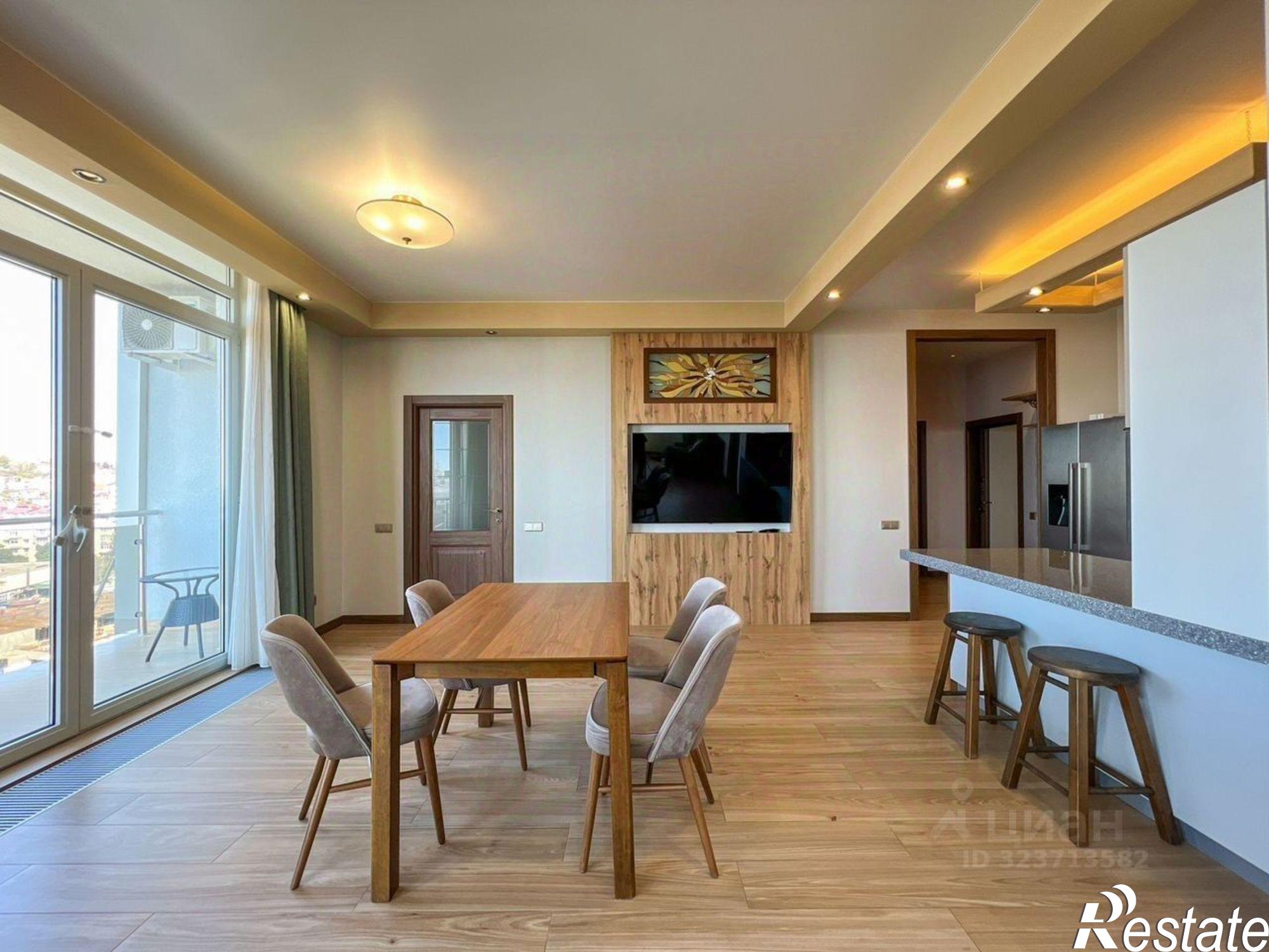 Купить квартиру за 30 000 000 рублей на Курортный проспект, 75Д