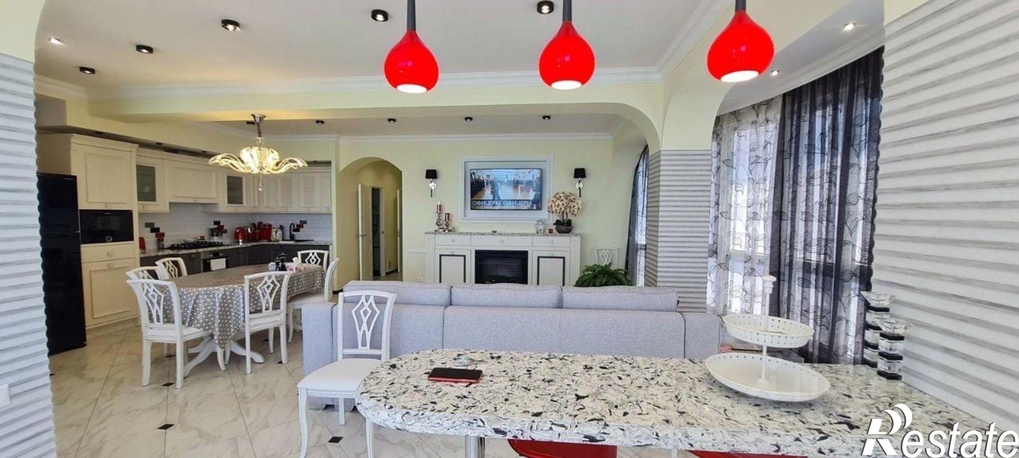 Купить квартиру за 75 000 000 рублей на Курортный пр-кт, 129