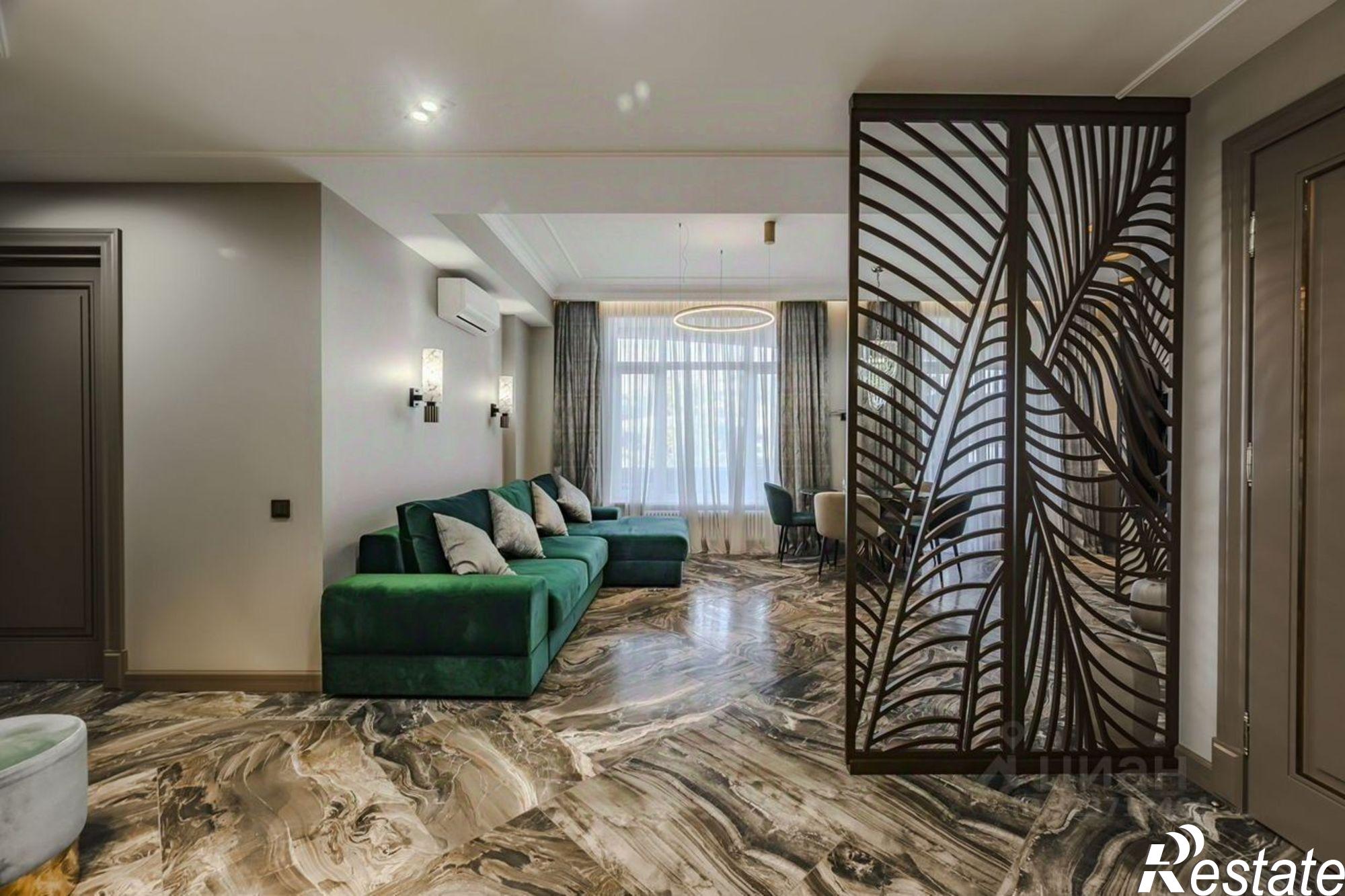 Купить квартиру за 100 000 000 рублей на ул Депутатская, 2