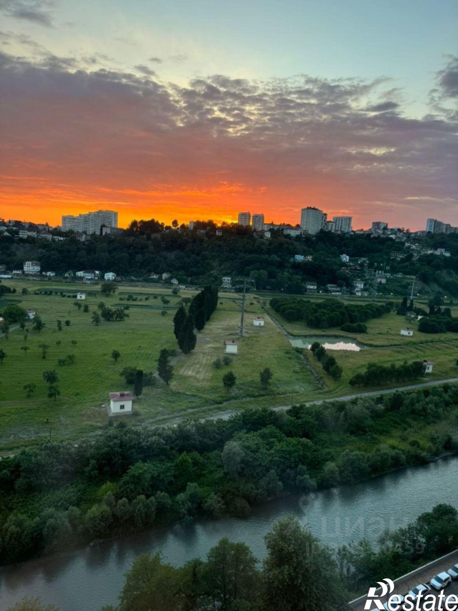 Купить квартиру за 11 900 000 рублей на Пластунская улица, 123А к3