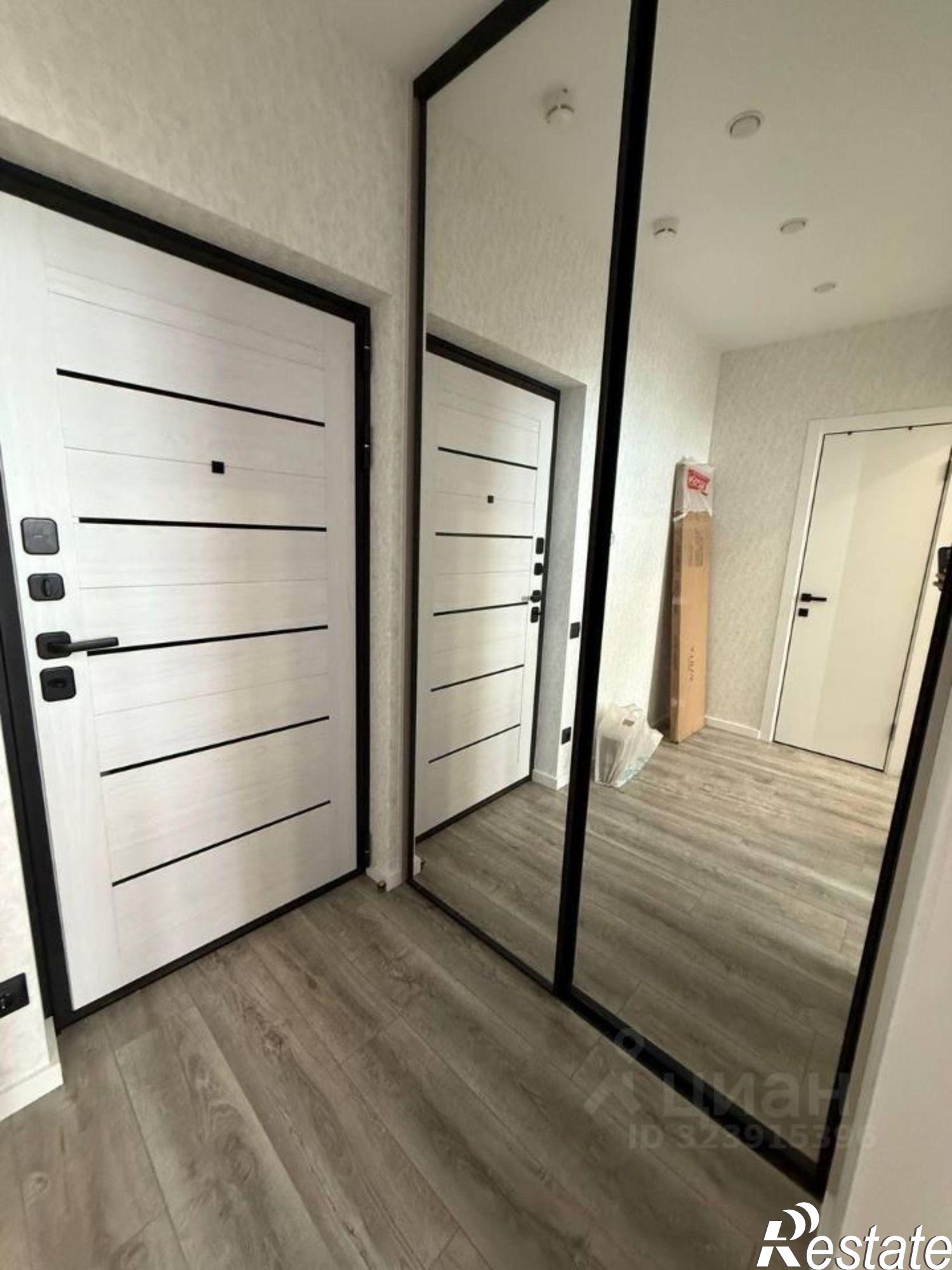 Купить квартиру за 10 000 000 рублей на ул Ясногорская, 16/2