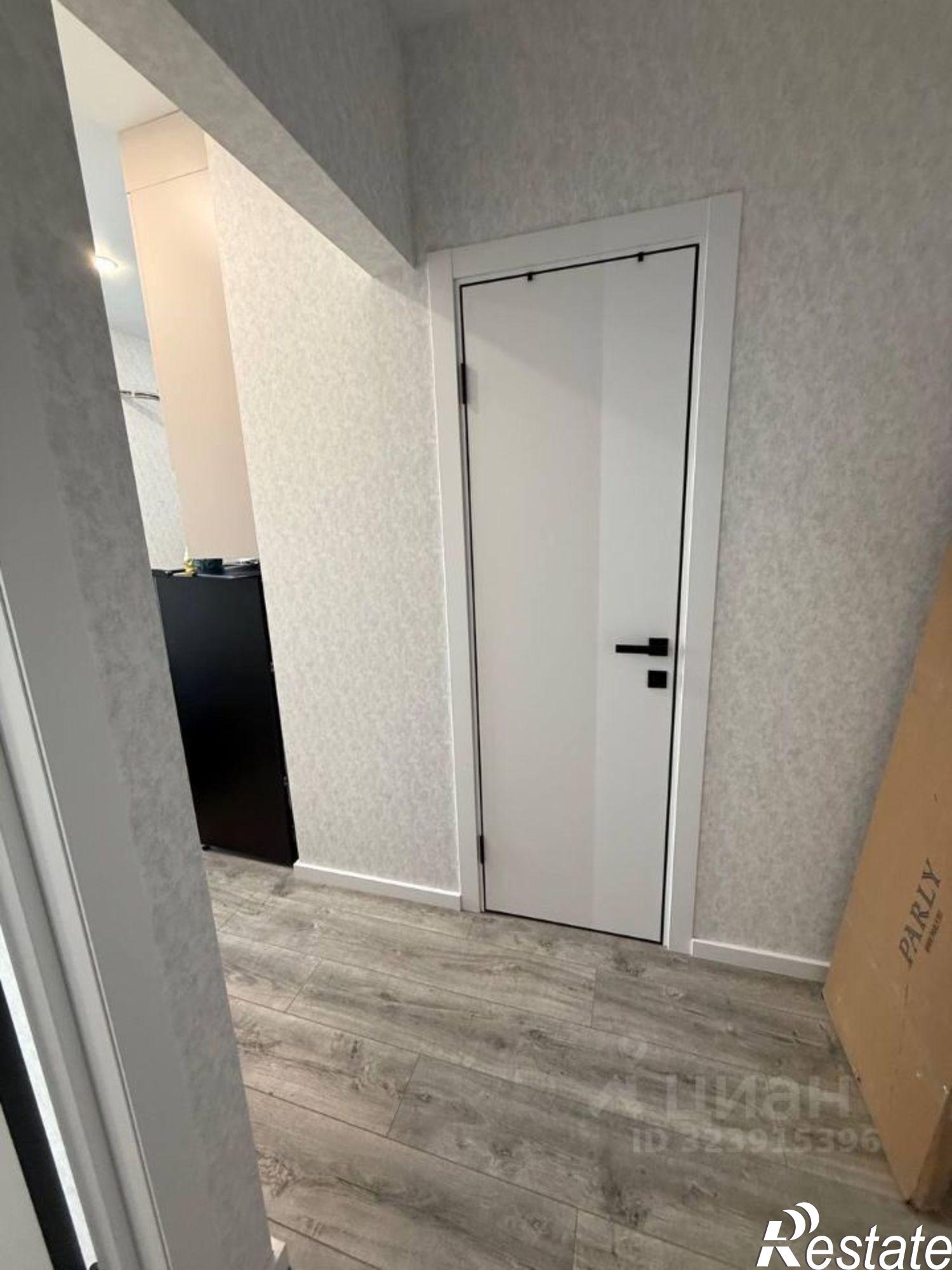 Купить квартиру за 10 000 000 рублей на ул Ясногорская, 16/2