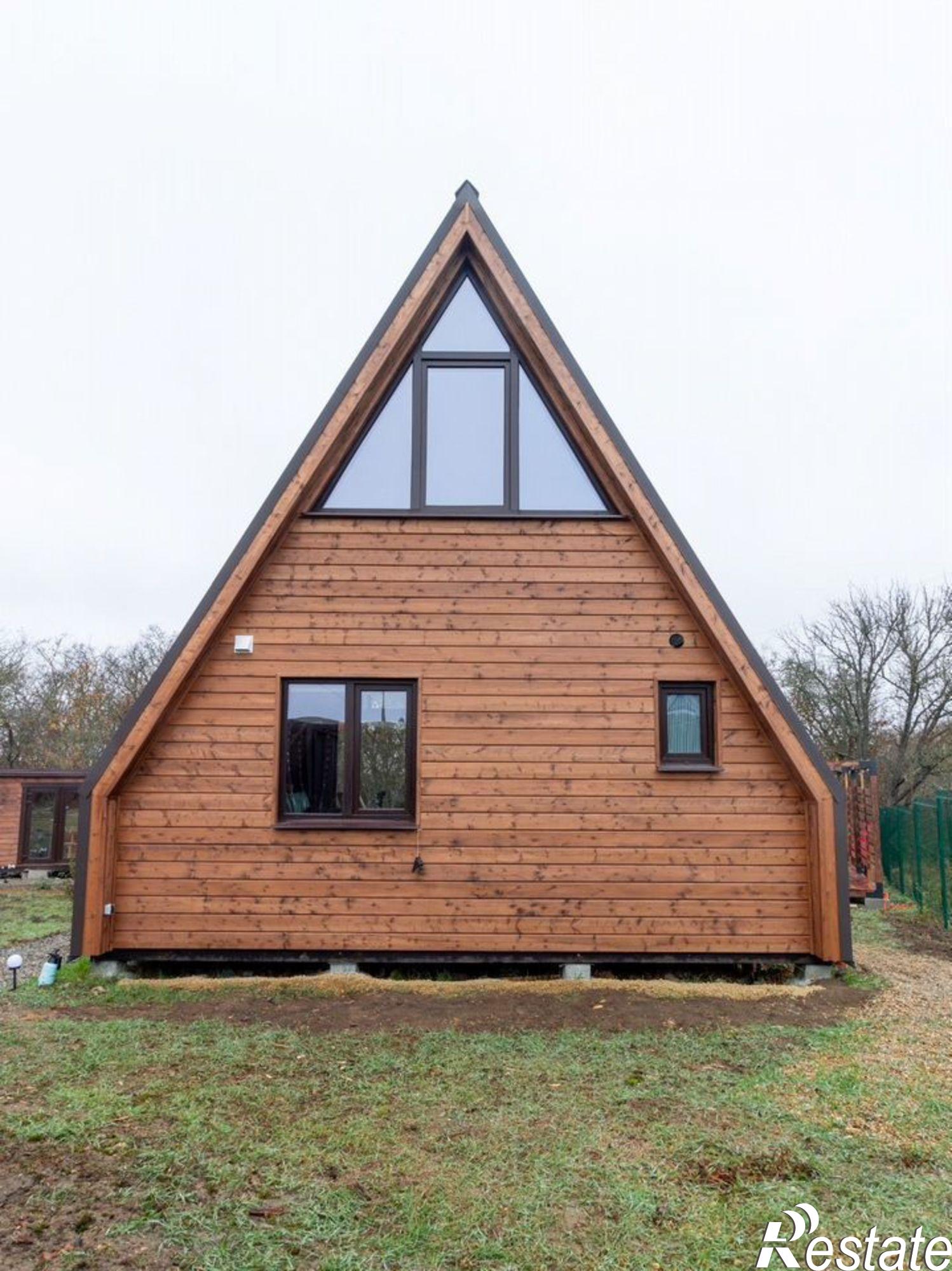 Купить дачу, дом, коттедж за 7 850 000 рублей на ул Главная, 15