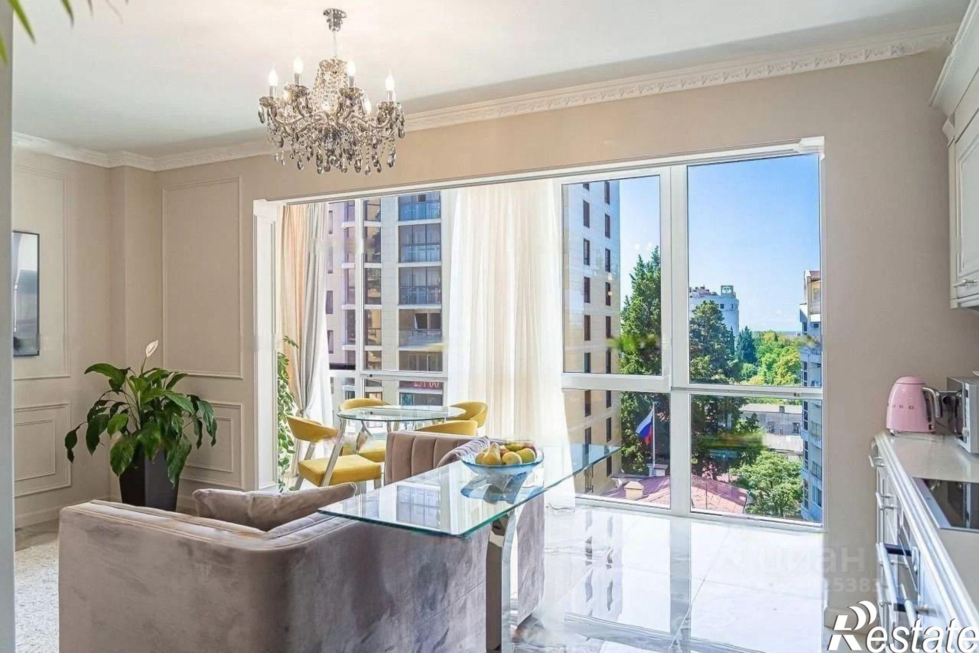 Купить квартиру за 28 000 000 рублей на улица Роз, 36