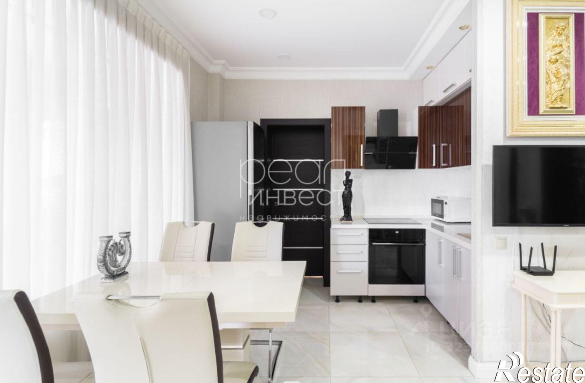 Купить квартиру за 58 000 000 рублей на Нагорная улица, 11