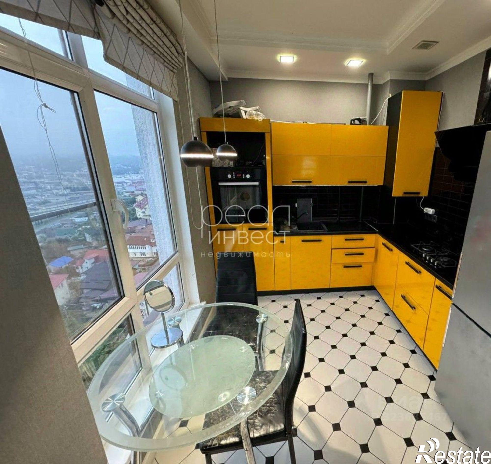 Купить квартиру за 18 900 000 рублей на ул Виноградная, 116А