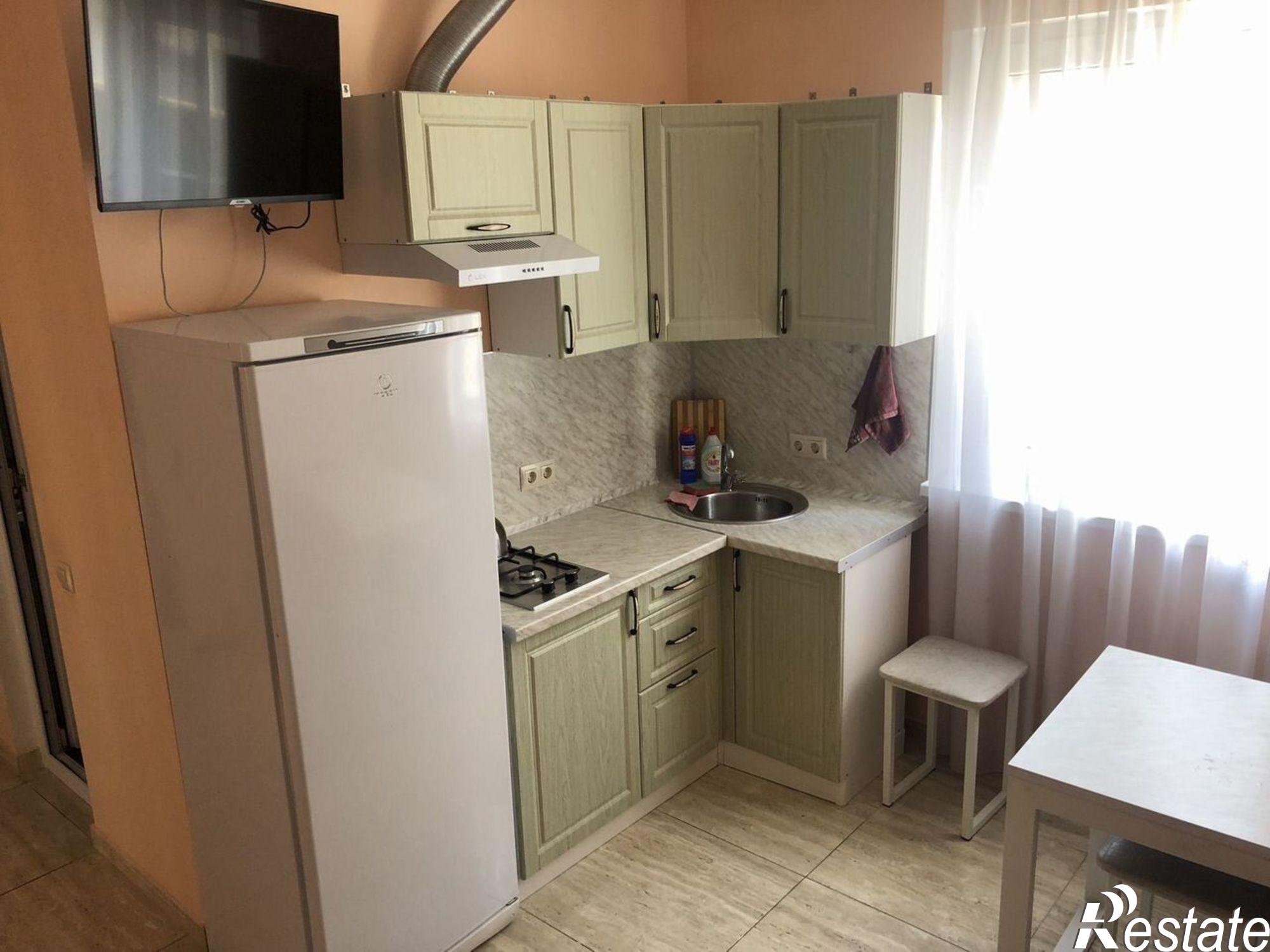 Сдать квартиру за 37 000 рублей на ул Полтавская, 2А