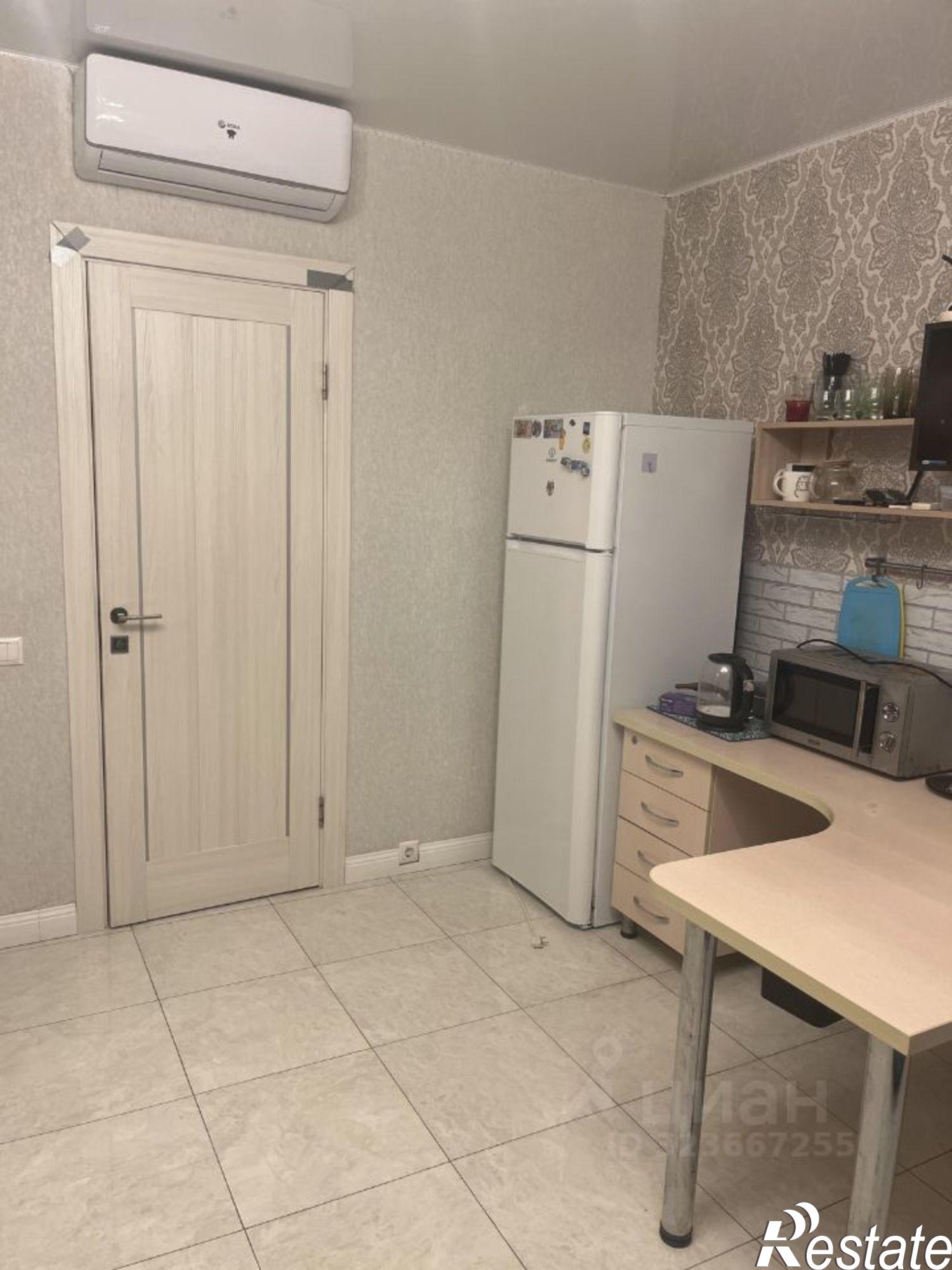 Сдать квартиру за 25 000 рублей на Вишневый пер, 143