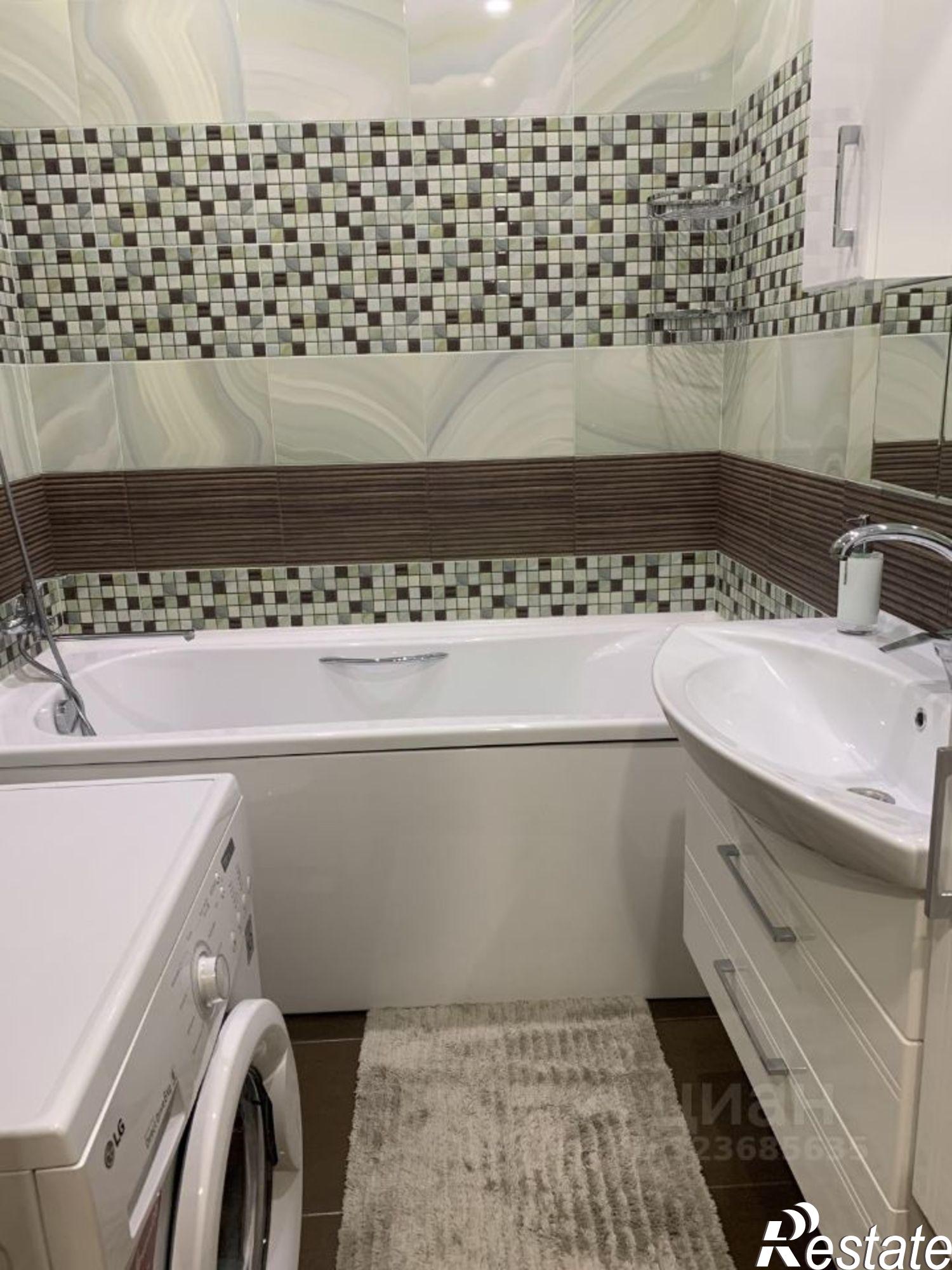 Сдать квартиру за 55 000 рублей на Хостинский пер, 18