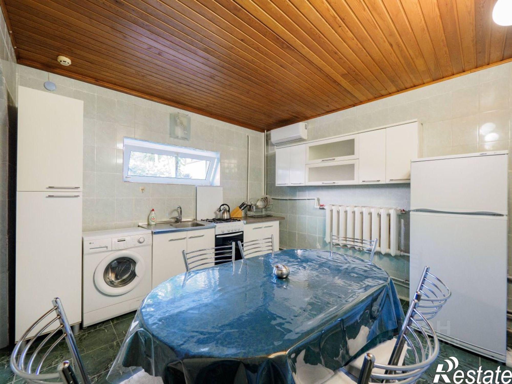 Сдать дачу, дом, коттедж за 80 000 рублей на ул Пионерская, 10/1