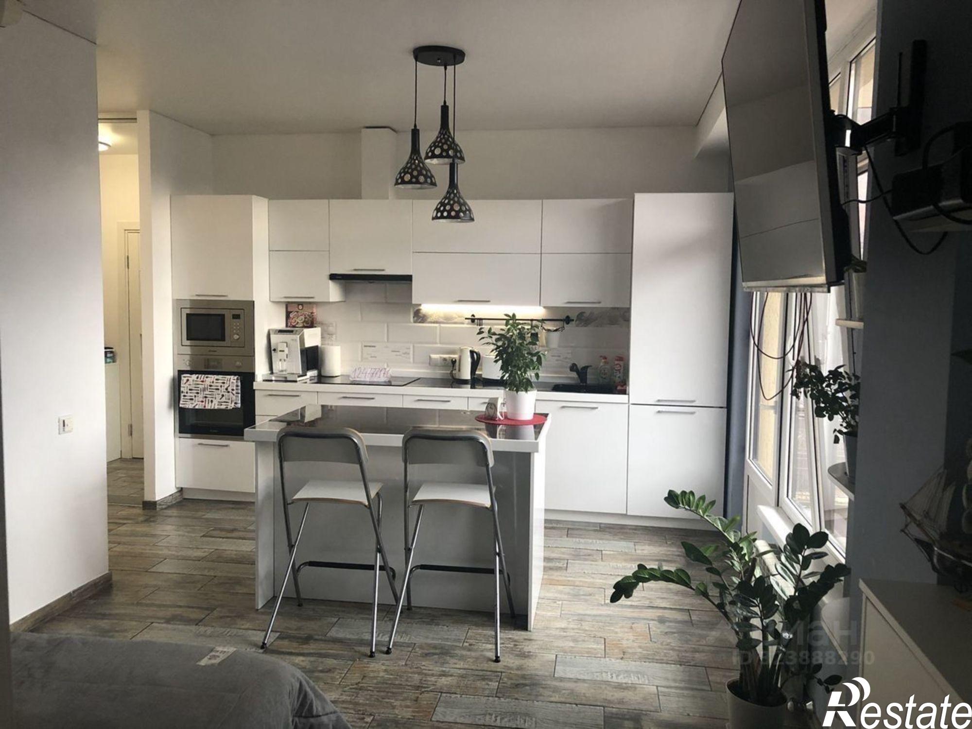 Сдать квартиру за 105 000 рублей на Октябрьский пер, 2