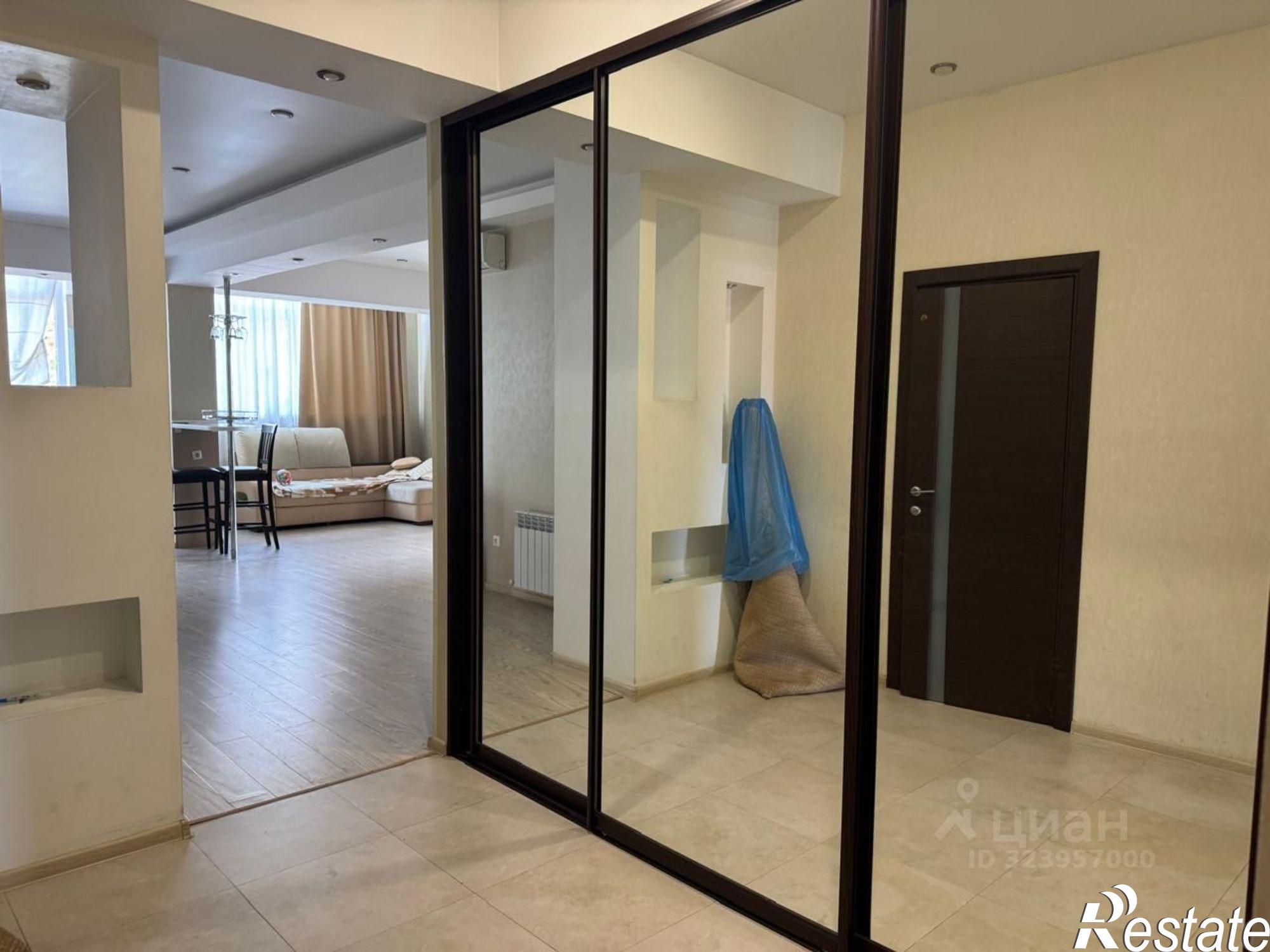 Сдать квартиру за 85 000 рублей на ул Туапсинская, 9/2