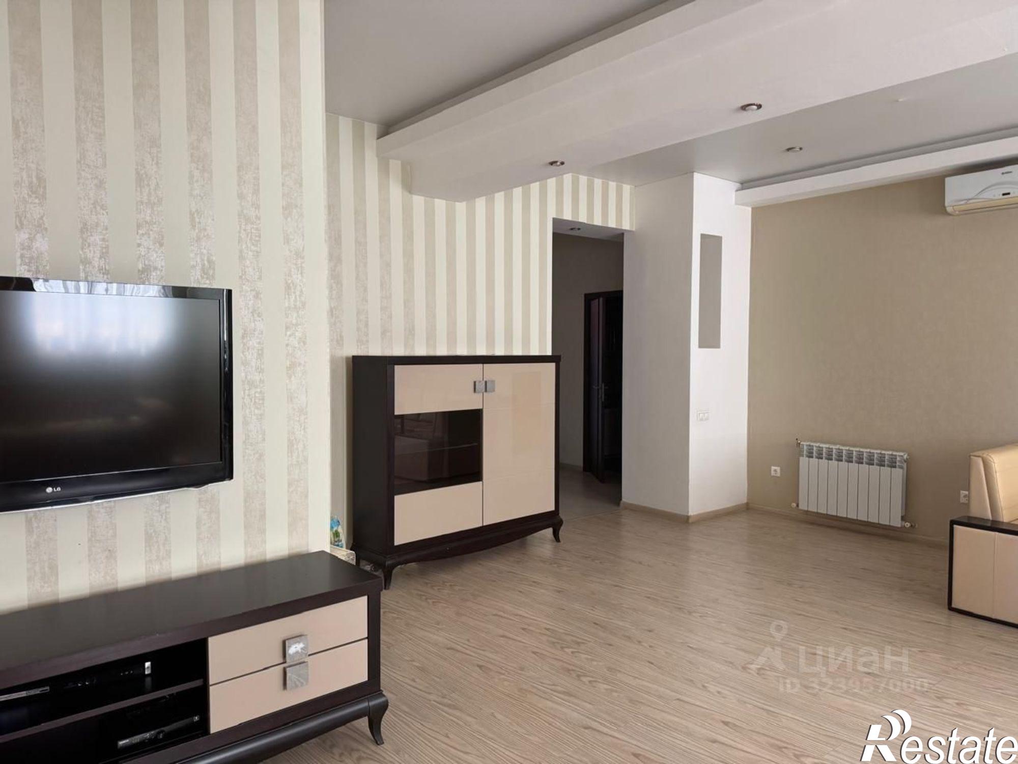 Сдать квартиру за 85 000 рублей на ул Туапсинская, 9/2