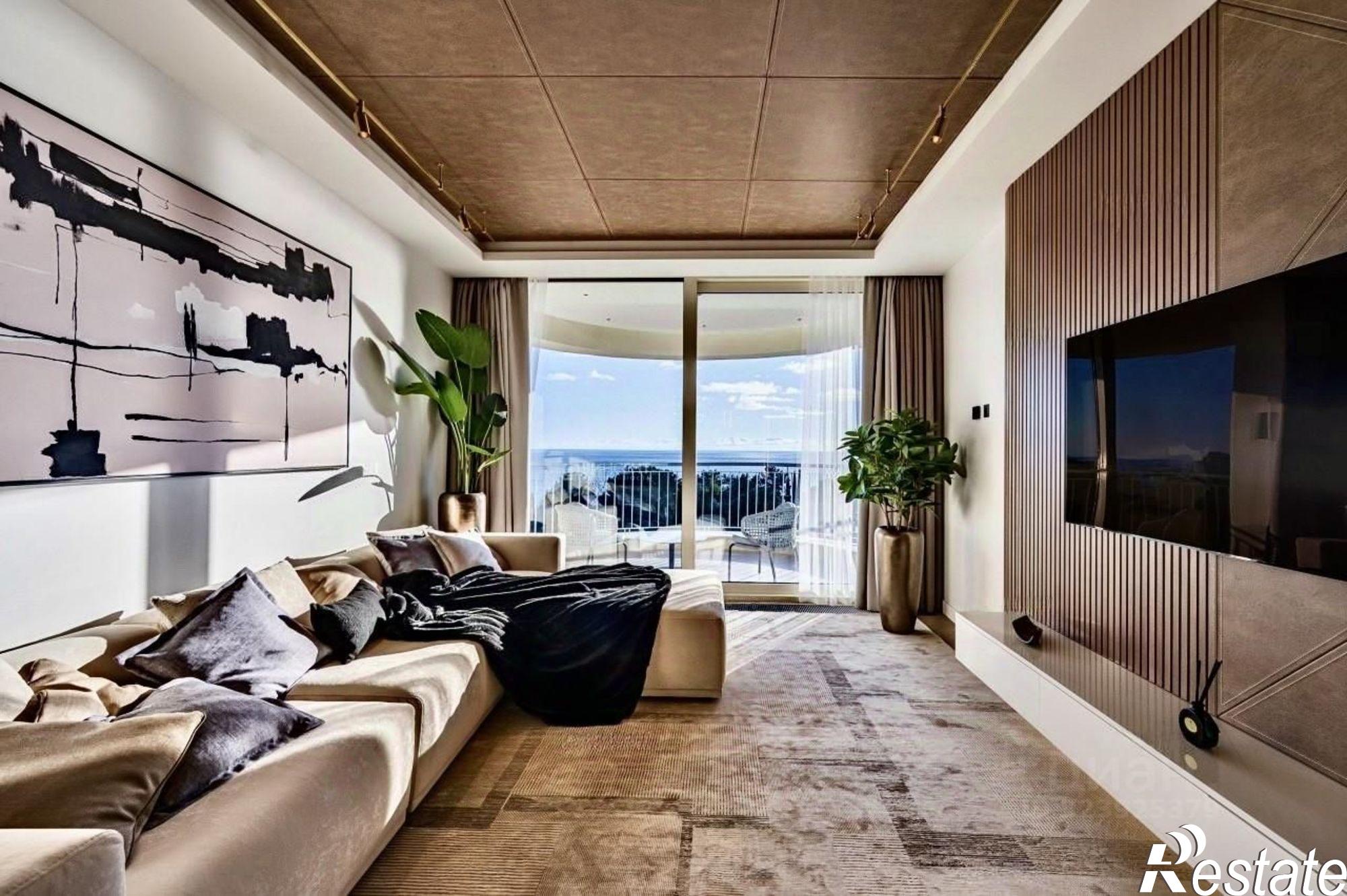 Купить квартиру за 15 000 000 рублей на проспект Пушкина, 6