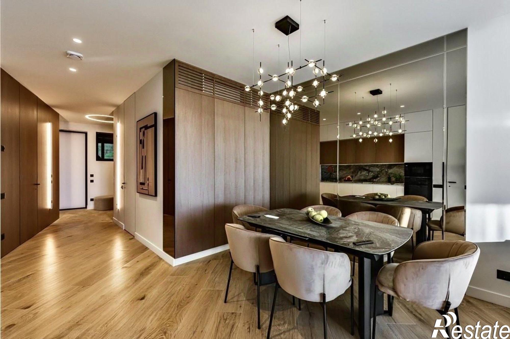 Купить квартиру за 15 000 000 рублей на проспект Пушкина, 6