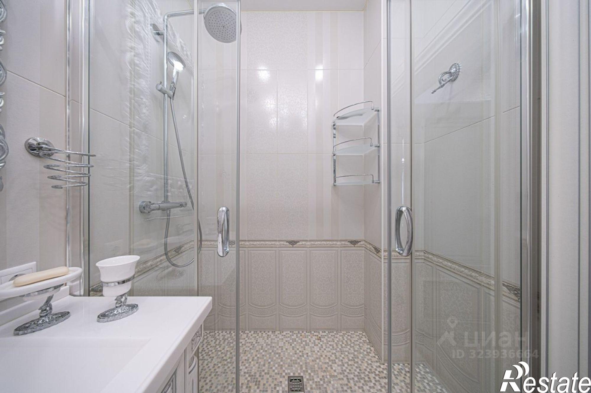 Купить квартиру за 37 000 000 рублей на ул Юных Ленинцев, 10