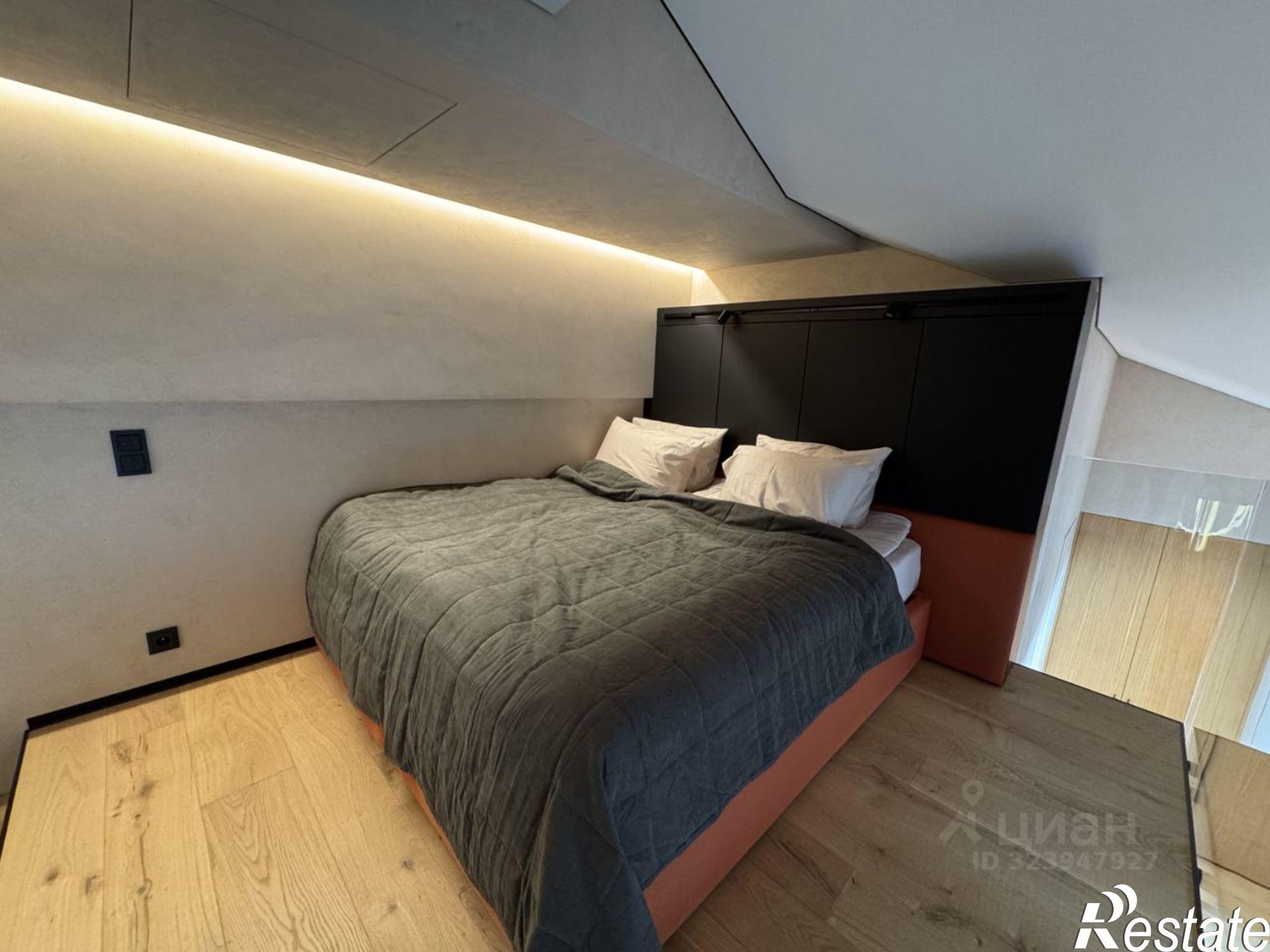 Купить квартиру за 68 000 000 рублей на ул Горная карусель, 6