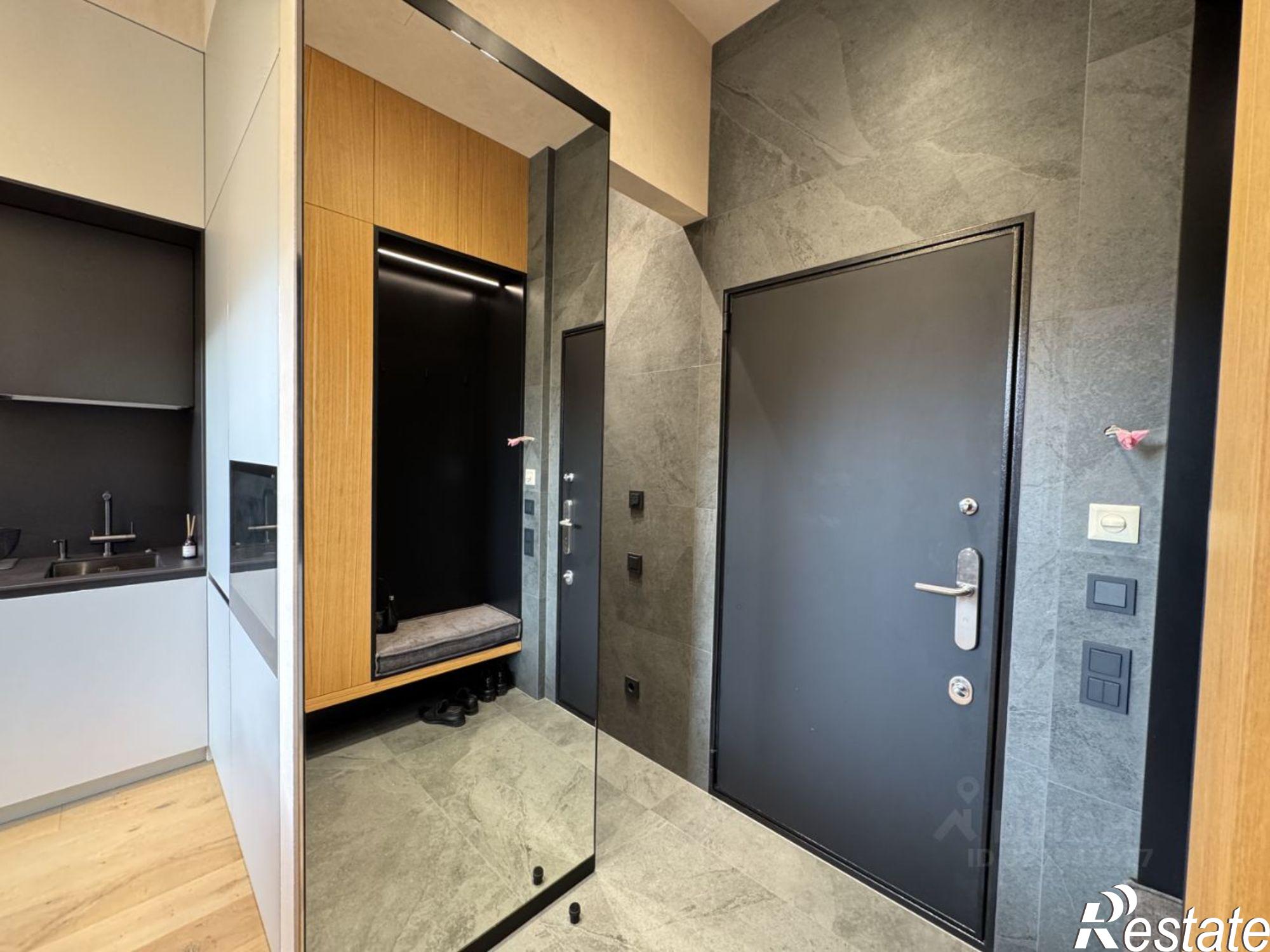 Купить квартиру за 68 000 000 рублей на ул Горная карусель, 6