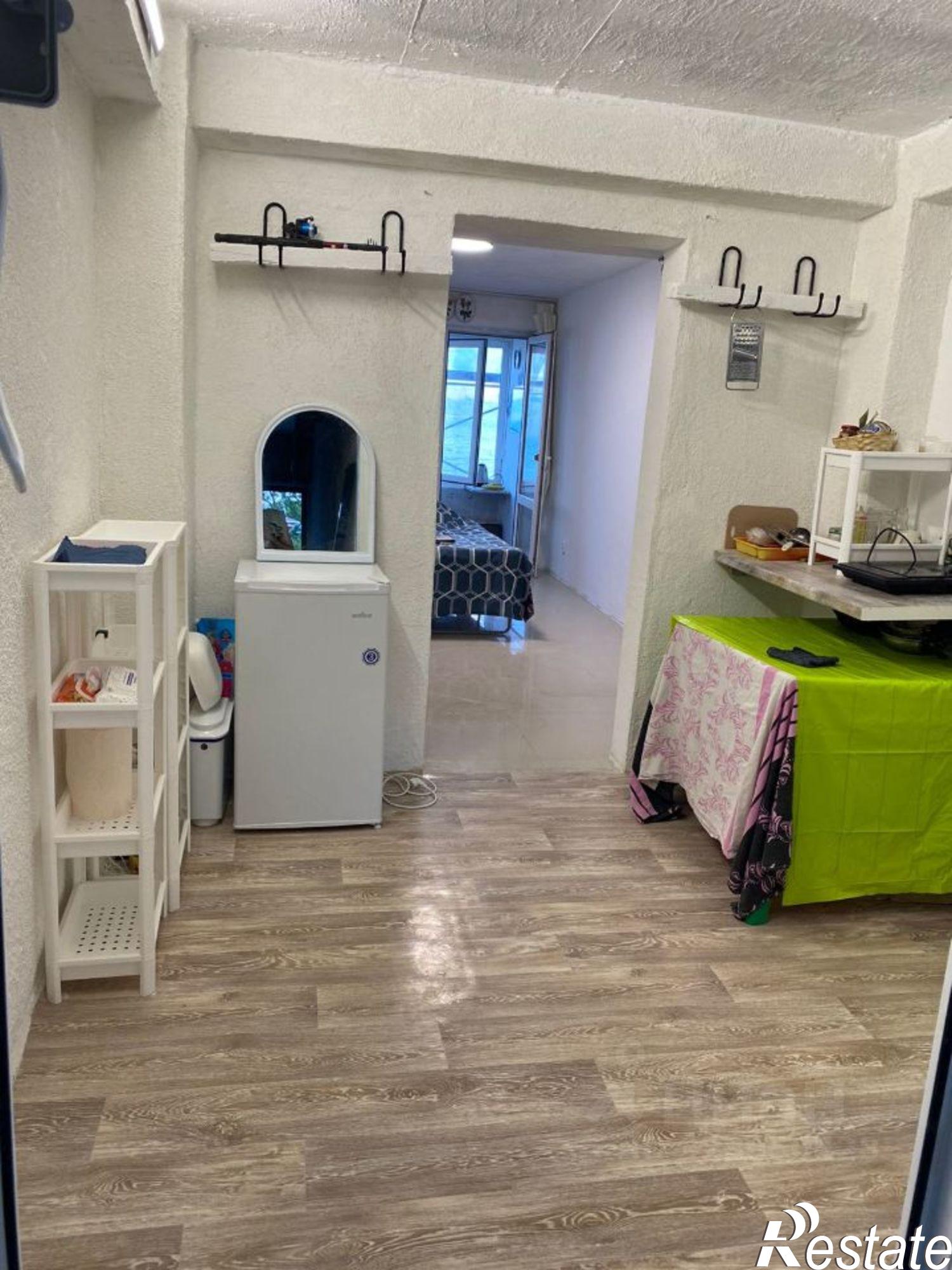 Купить гараж, место в паркинге за 3 500 020 рублей на ул Азовская, 17