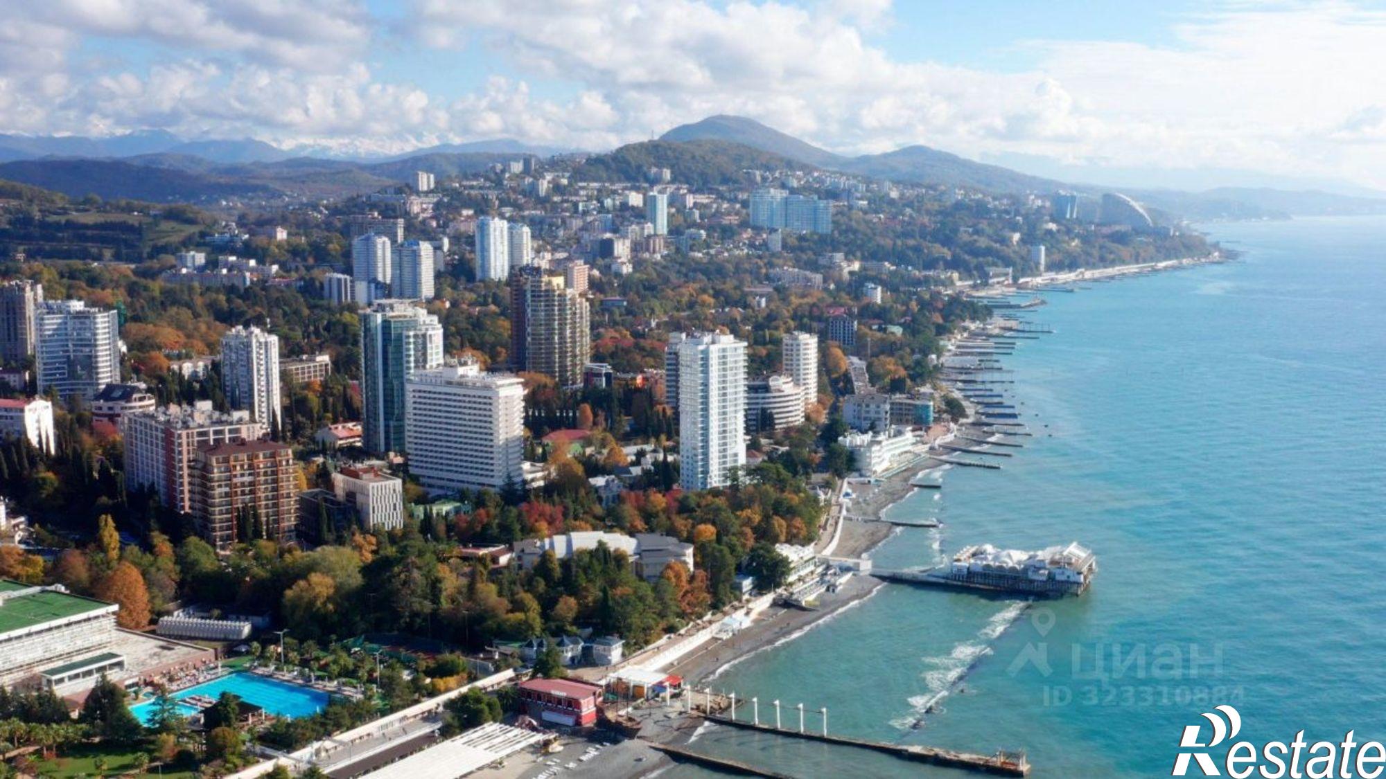 Купить квартиру за 12 500 000 рублей на Черноморская улица, 19