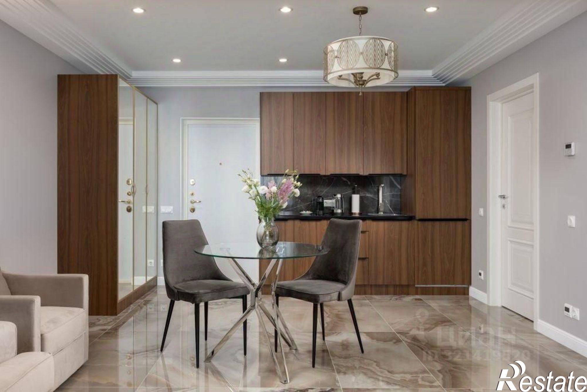 Купить квартиру за 10 000 000 рублей на ул Несебрская, 6Б