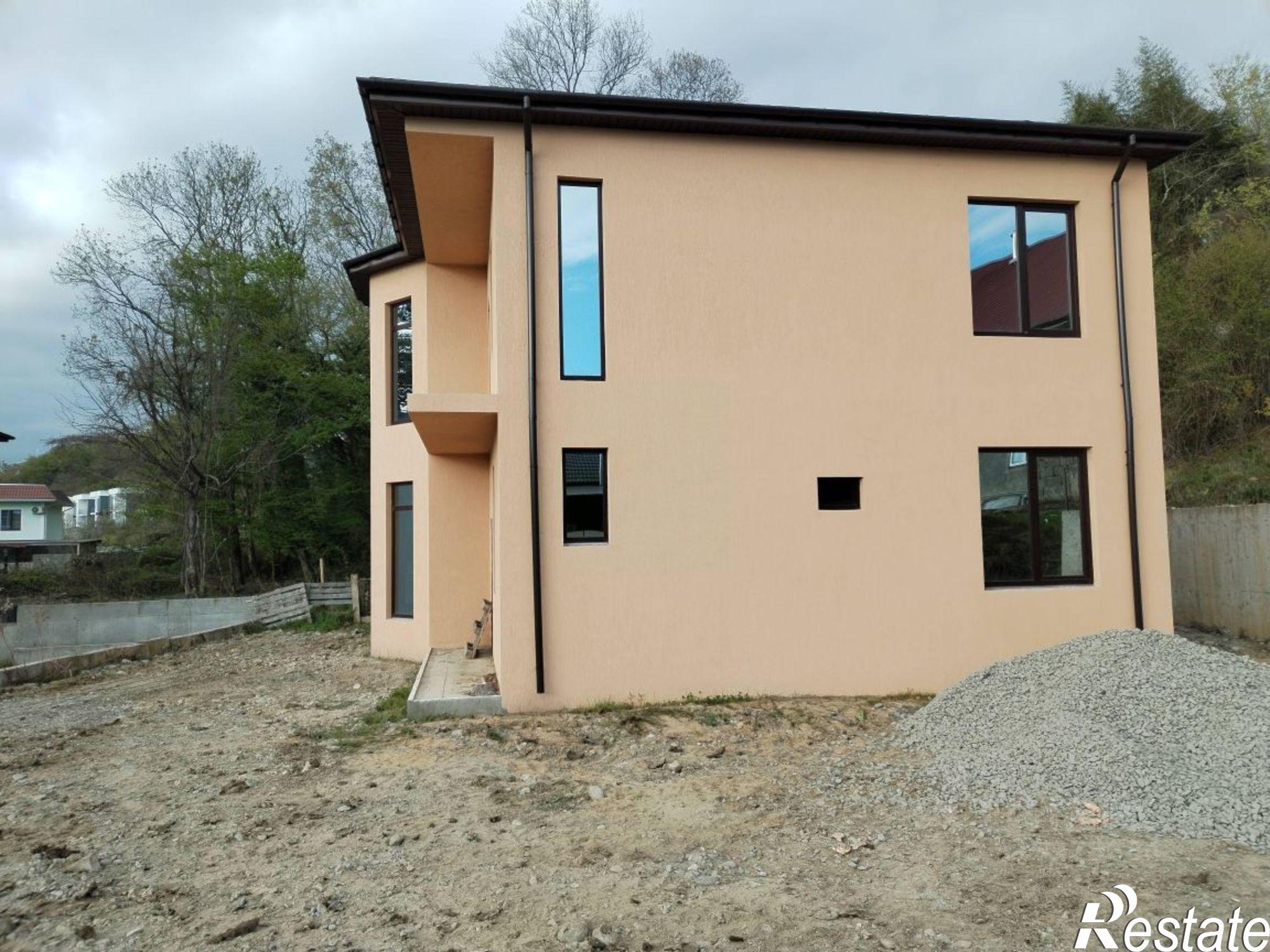 Купить дачу, дом, коттедж за 17 000 000 рублей на ул Комарова, 16