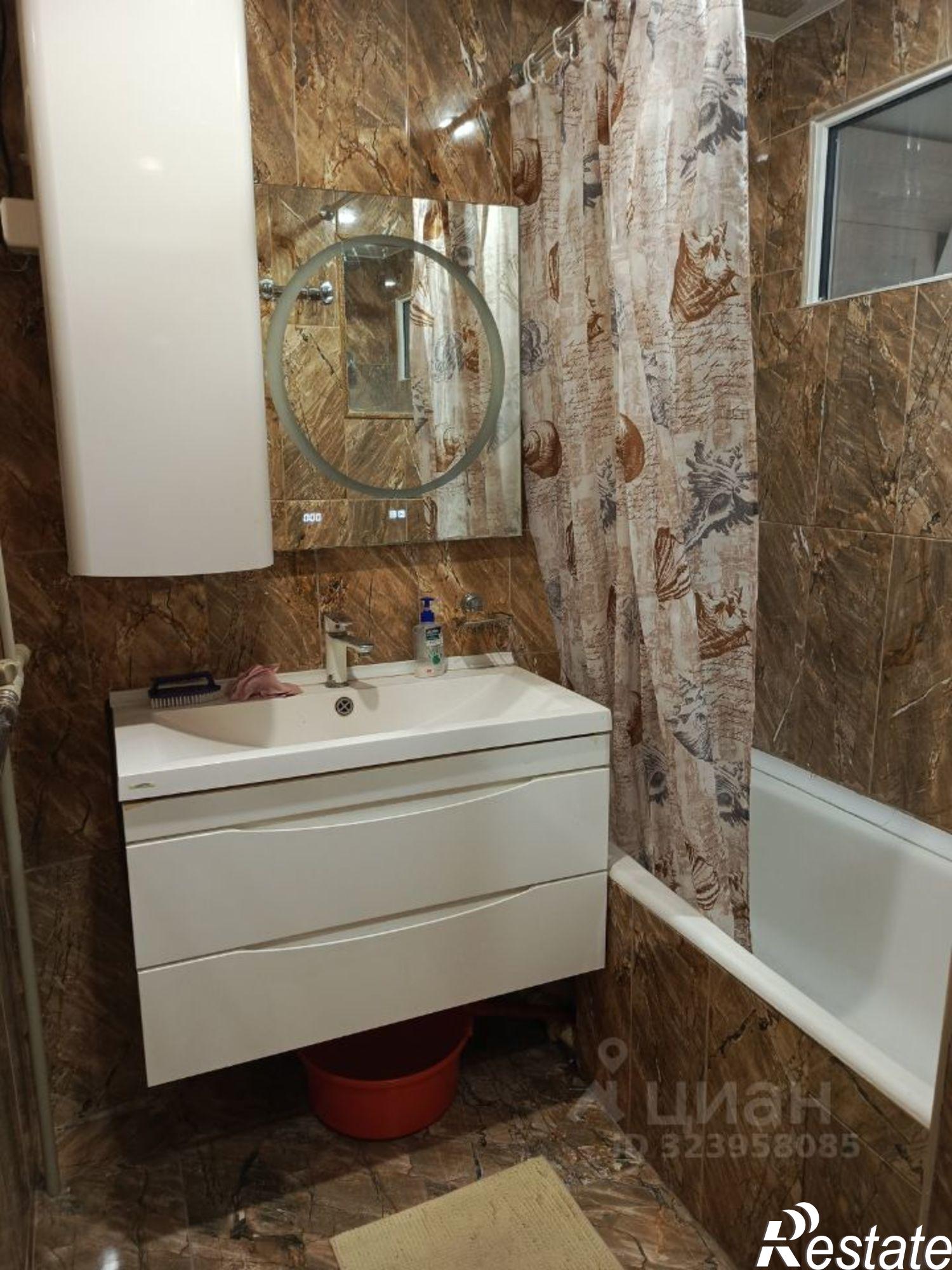 Сдать квартиру за 90 000 рублей на улица Голубые Дали, 2