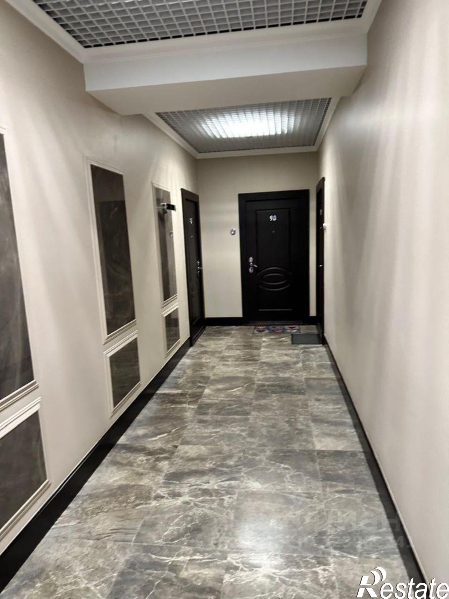 Купить квартиру за 33 000 000 рублей на Парковая улица, 5