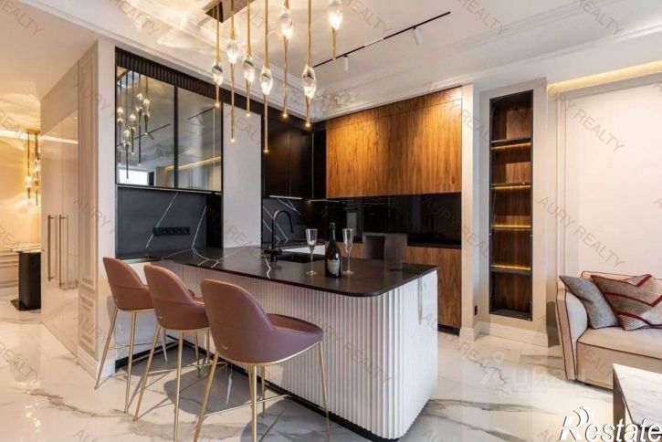 4-комн квартира ул Нагорная, 1,  д. 1