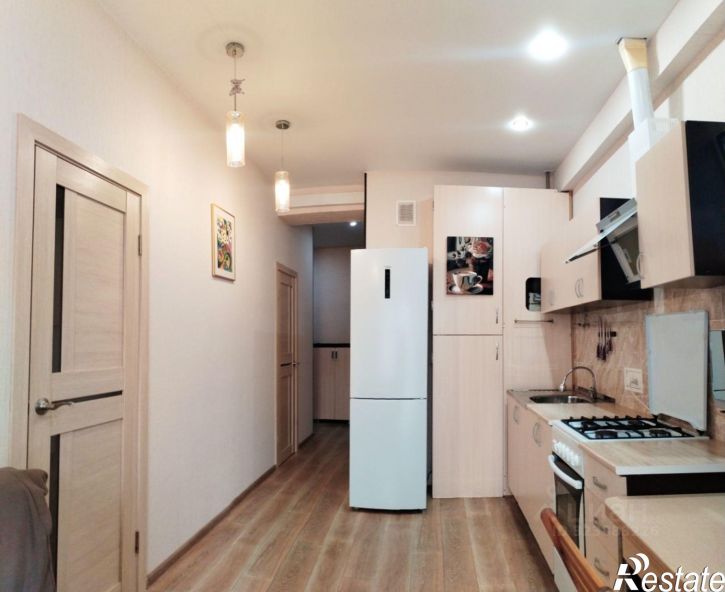 3-комн квартира Яблочная улица, 20/3,  д. 20/3