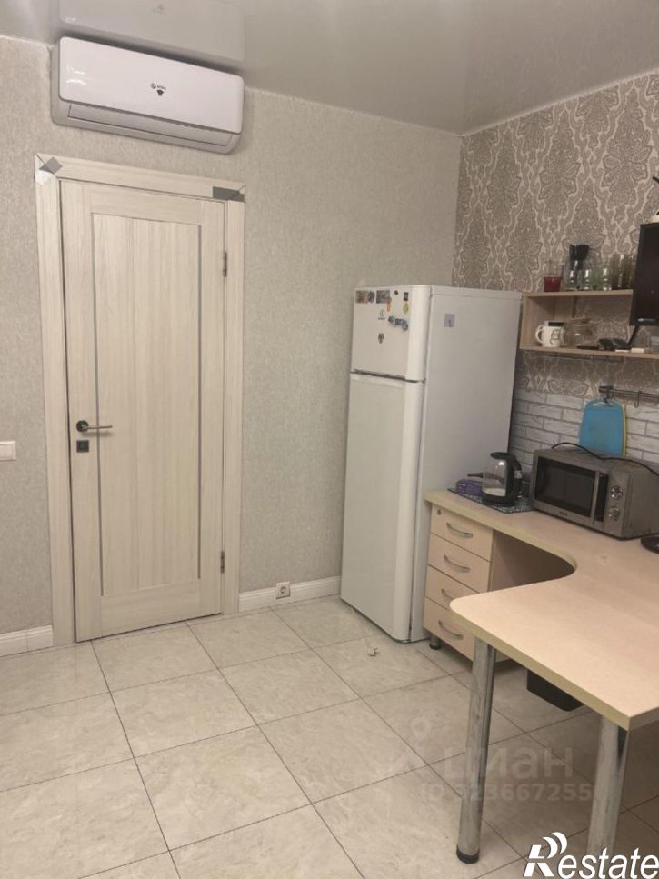 2-комн квартира Вишневый пер, 143,  д. 143