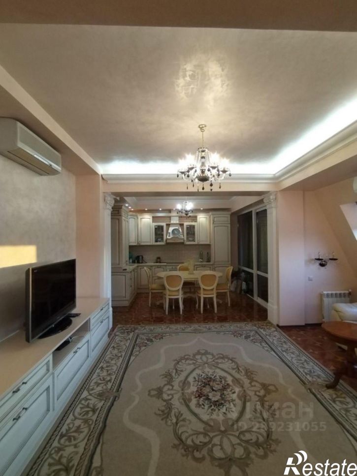 2-комн квартира ул Демократическая, 3/1,  д. 3/1